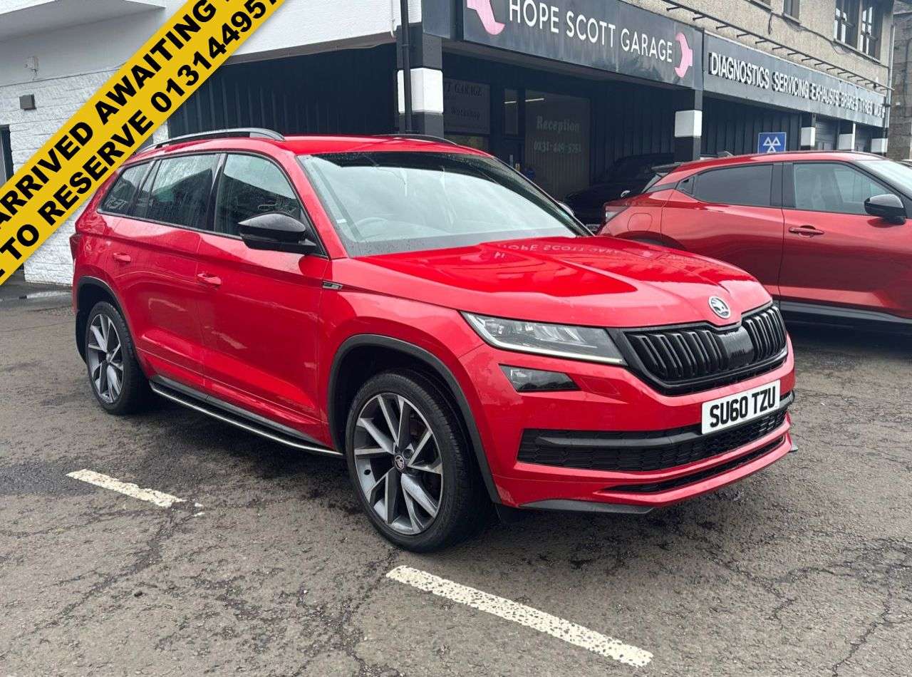A 2018 SKODA KODIAQ 2.0 TDI SportLine SUV 5dr Diesel DSG 4WD Euro 6 (s/s) (7 Seat) (150 ps) A 2018 SKODA KODIAQ 2.0 TDI SportLine SUV 5dr Diesel DSG 4WD Euro 6 (s/s) (7 Seat) (150 ps)