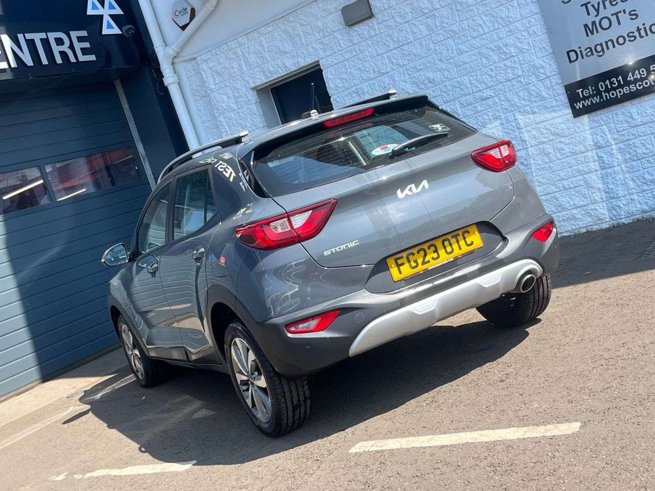 2023 KIA STONIC 2023 KIA STONIC