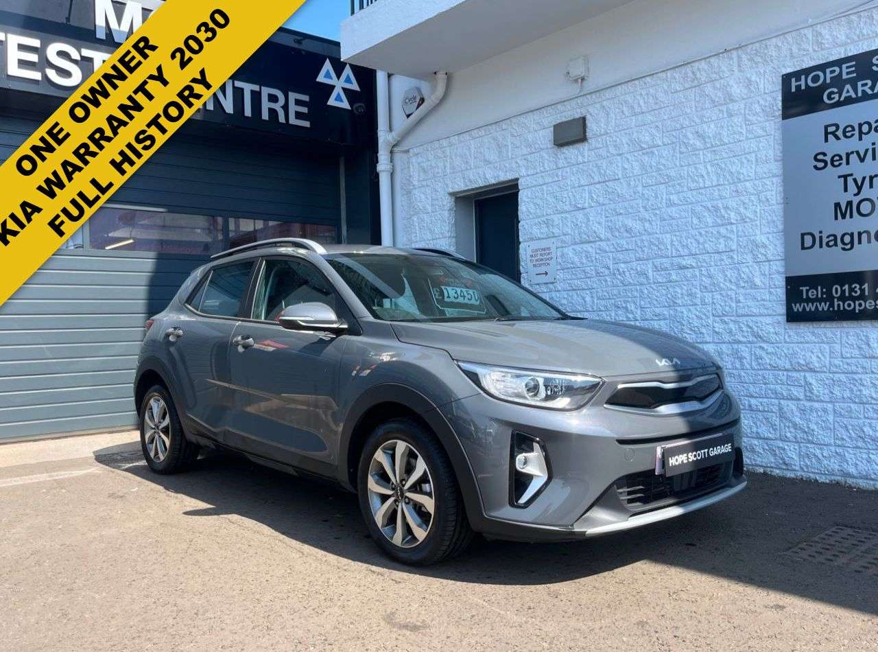 A 2023 KIA STONIC 1.0 T-GDi 2 SUV 5dr Petrol Manual Euro 6 (s/s) (99 bhp) ***ONE OWNER + WARR A 2023 KIA STONIC 1.0 T-GDi 2 SUV 5dr Petrol Manual Euro 6 (s/s) (99 bhp) ***ONE OWNER + WARR