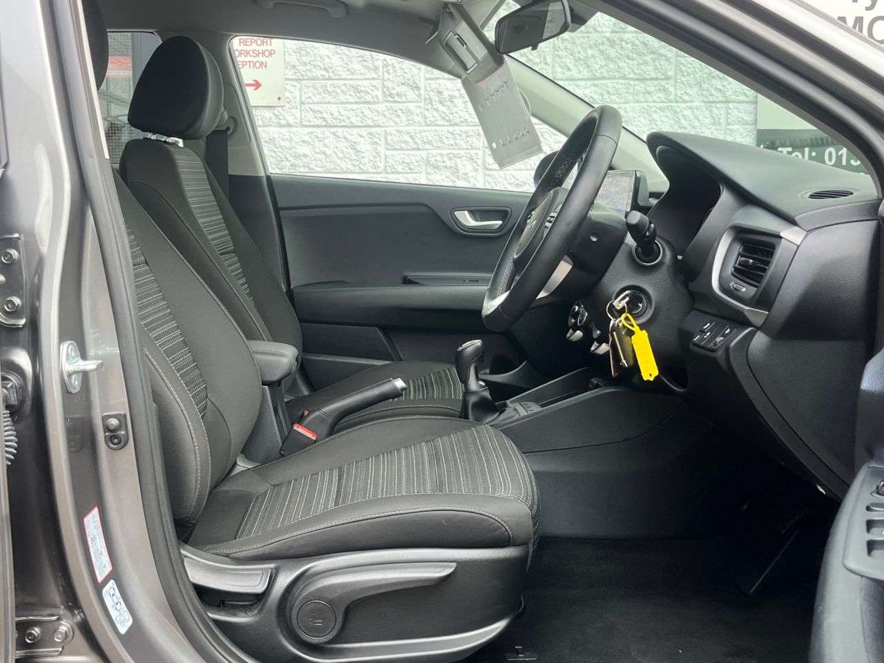 2025 KIA STONIC 2025 KIA STONIC