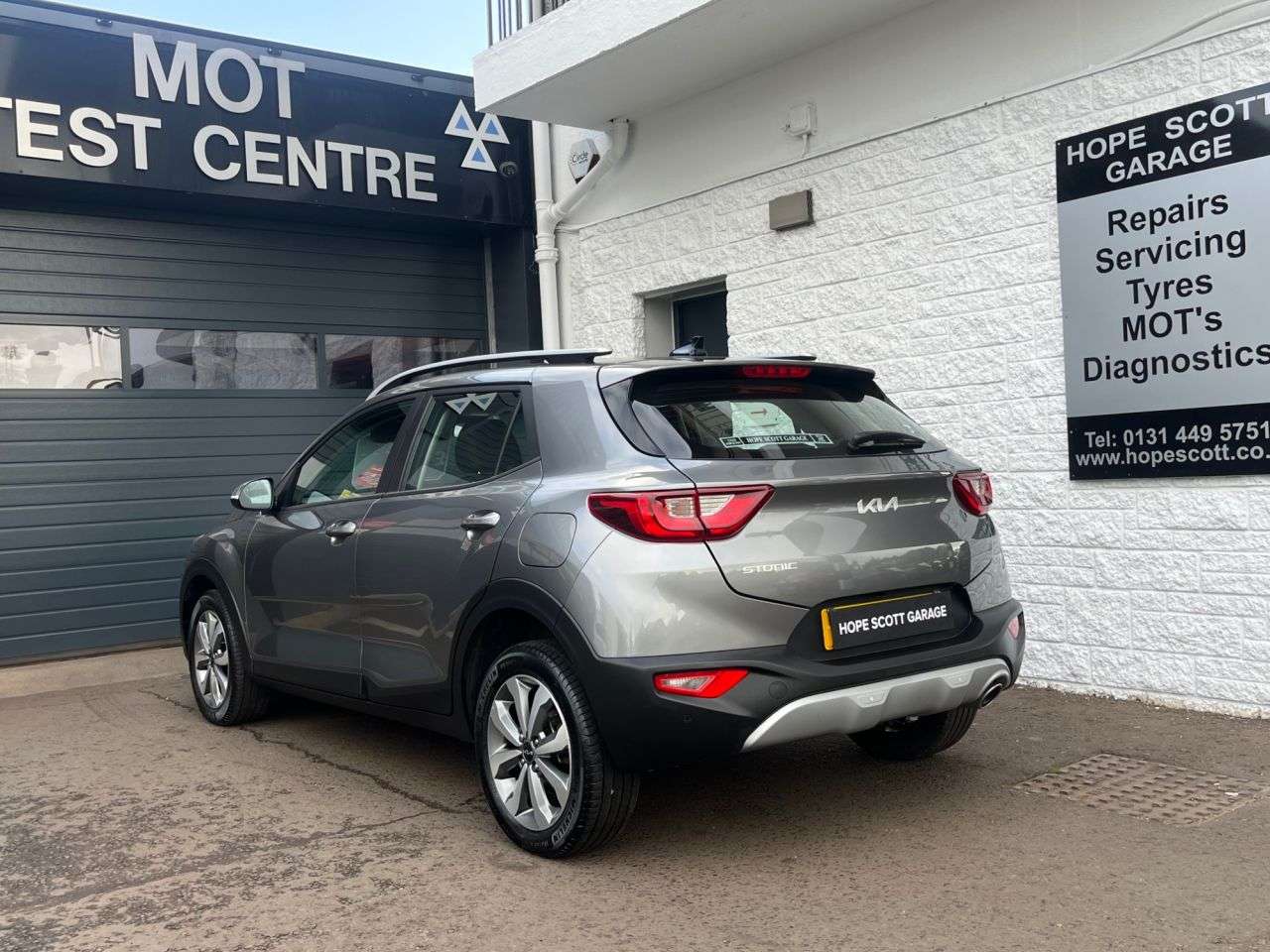 2025 KIA STONIC 2025 KIA STONIC