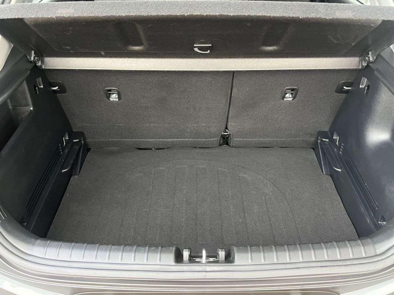 2025 KIA STONIC 2025 KIA STONIC