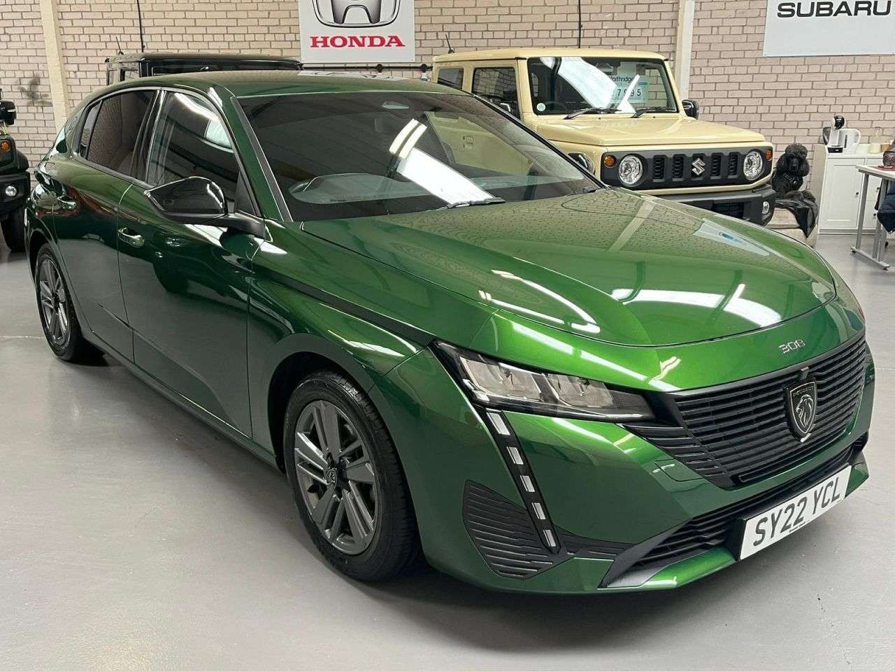 A 2022 PEUGEOT 308 1.2 PureTech Active Premium Hatchback 5dr Petrol EAT Euro 6 (s/s) (130 ps) A 2022 PEUGEOT 308 1.2 PureTech Active Premium Hatchback 5dr Petrol EAT Euro 6 (s/s) (130 ps)
