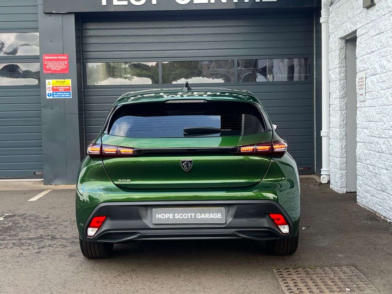A 2022 PEUGEOT 308 1.2 PureTech Active Premium Hatchback 5dr Petrol EAT Euro 6 (s/s) (130 ps) A 2022 PEUGEOT 308 1.2 PureTech Active Premium Hatchback 5dr Petrol EAT Euro 6 (s/s) (130 ps)
