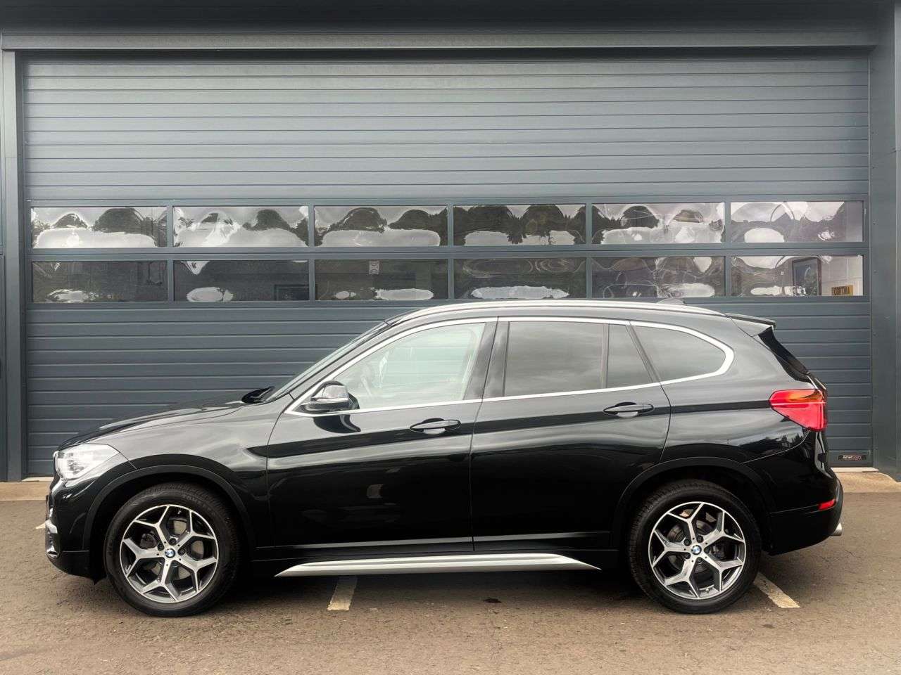 A 2019 BMW X1 1.5 18i GPF xLine SUV 5dr Petrol Manual sDrive Euro 6 (s/s) (140 ps) ***HEA A 2019 BMW X1 1.5 18i GPF xLine SUV 5dr Petrol Manual sDrive Euro 6 (s/s) (140 ps) ***HEA