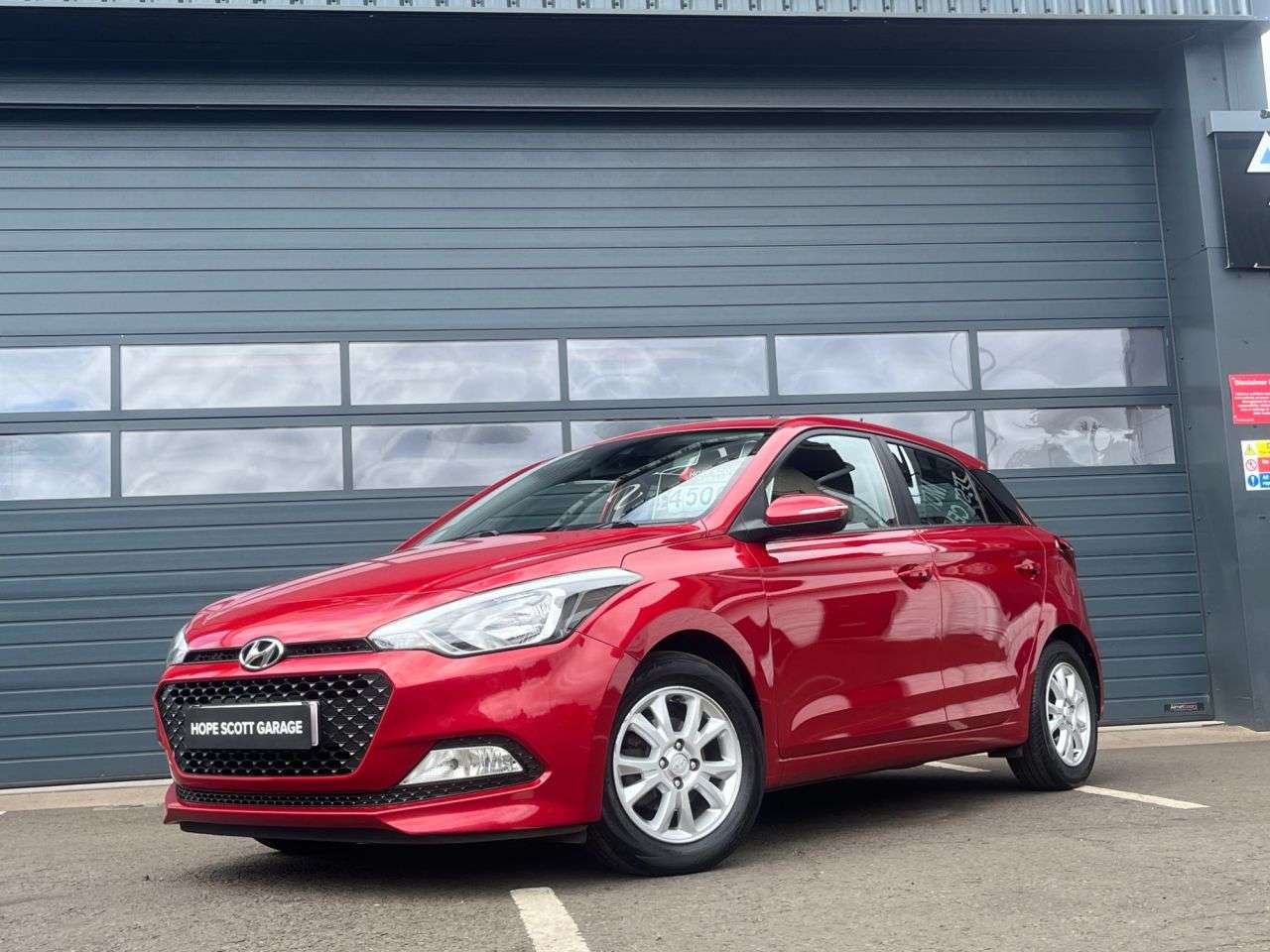 A 2017 HYUNDAI I20 1.2 SE Hatchback 5dr Petrol Manual Euro 6 (84 ps) ***12 MONTH MOT & SERVICE A 2017 HYUNDAI I20 1.2 SE Hatchback 5dr Petrol Manual Euro 6 (84 ps) ***12 MONTH MOT & SERVICE
