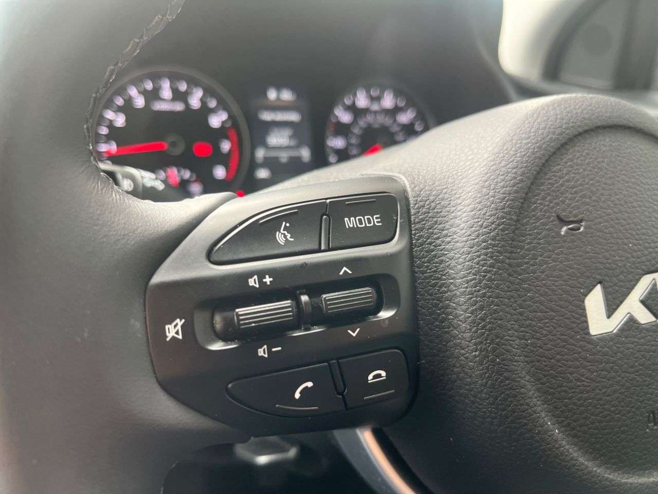 2023 KIA STONIC 2023 KIA STONIC