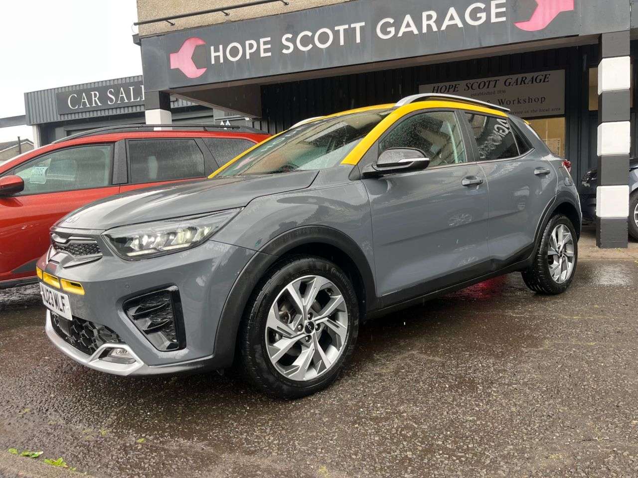 A 2023 KIA STONIC 1.0 T-GDi MHEV GT-Line S SUV 5dr Petrol Hybrid DCT Euro 6 (s/s) (118 bhp) * A 2023 KIA STONIC 1.0 T-GDi MHEV GT-Line S SUV 5dr Petrol Hybrid DCT Euro 6 (s/s) (118 bhp) *