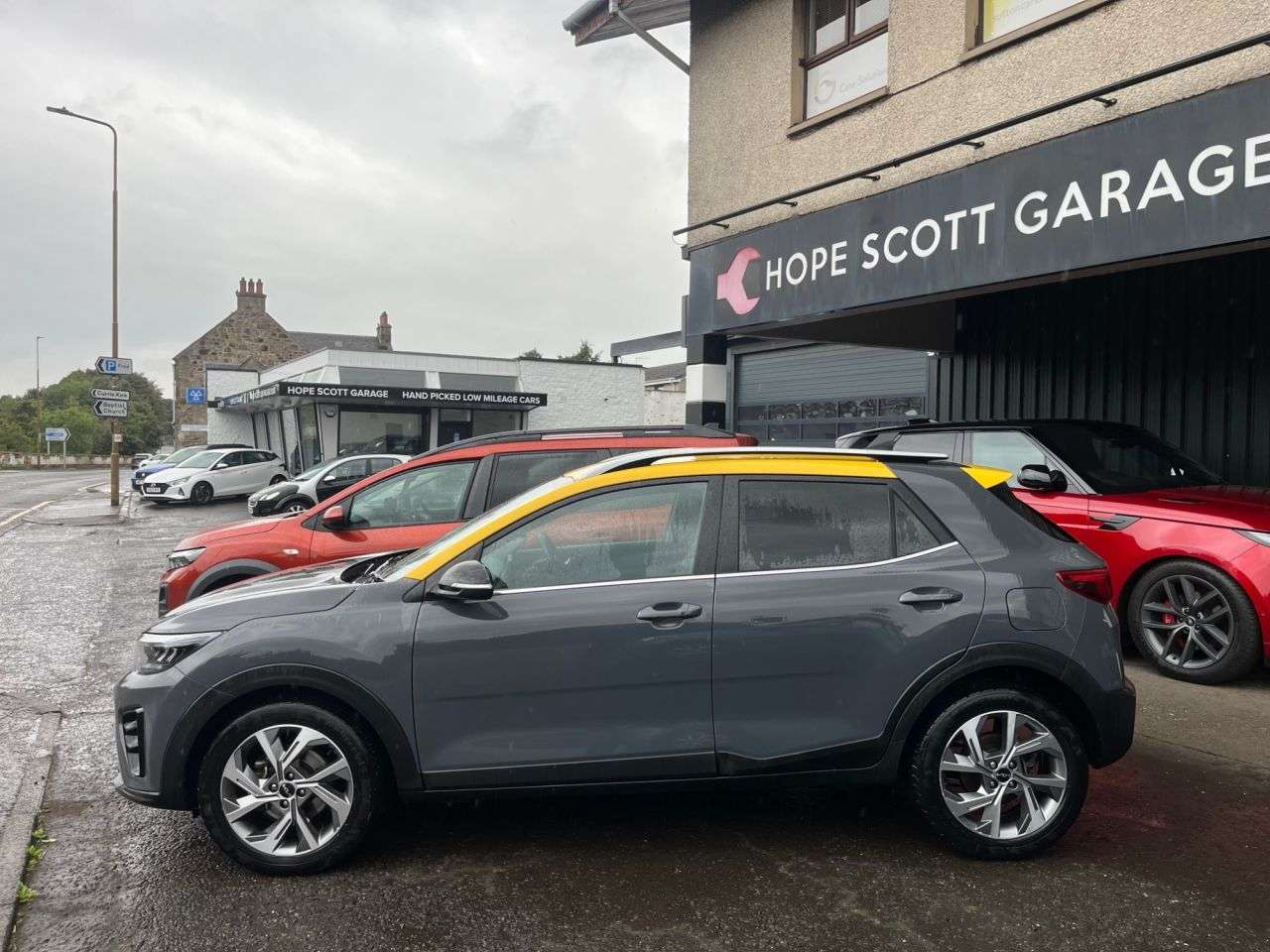 A 2023 KIA STONIC 1.0 T-GDi MHEV GT-Line S SUV 5dr Petrol Hybrid DCT Euro 6 (s/s) (118 bhp) * A 2023 KIA STONIC 1.0 T-GDi MHEV GT-Line S SUV 5dr Petrol Hybrid DCT Euro 6 (s/s) (118 bhp) *