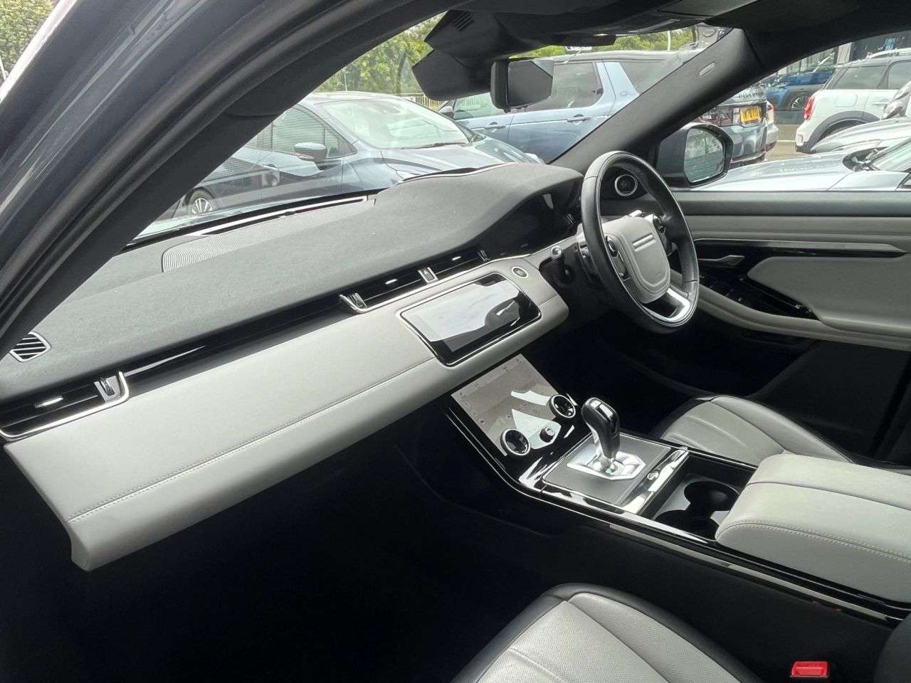 2019 LAND ROVER RANGE ROVER EVOQUE 2019 LAND ROVER RANGE ROVER EVOQUE