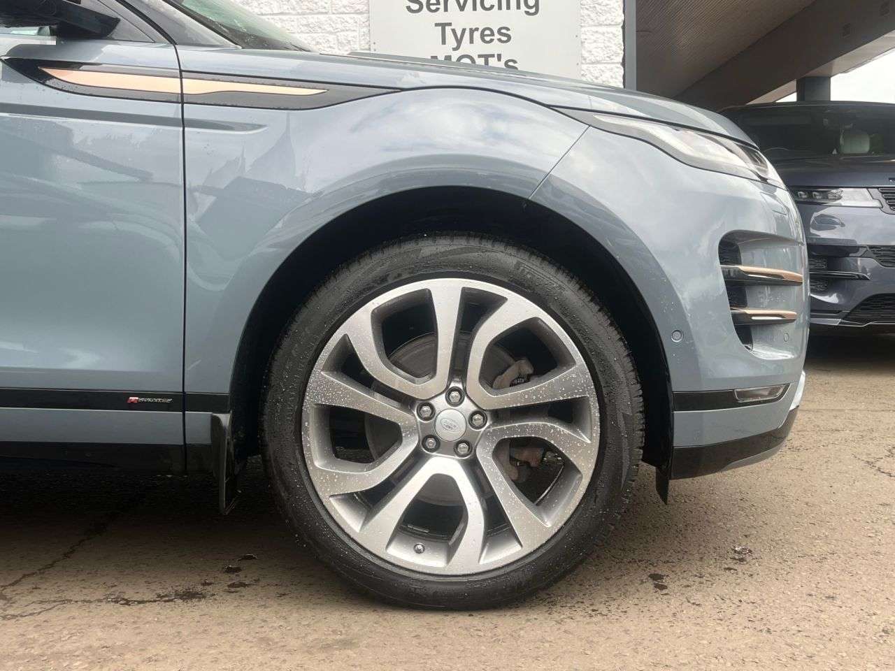 2019 LAND ROVER RANGE ROVER EVOQUE 2019 LAND ROVER RANGE ROVER EVOQUE
