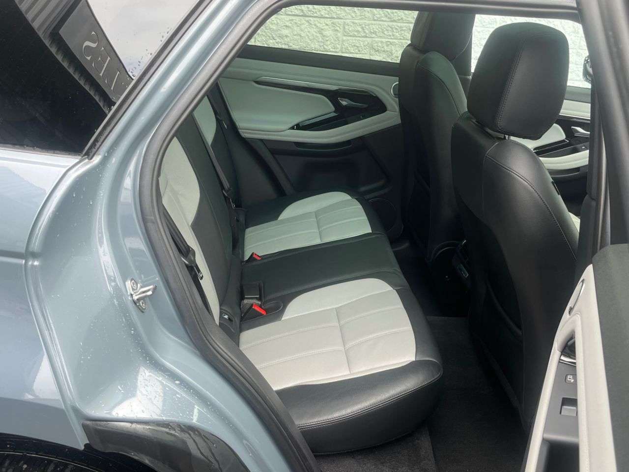 2019 LAND ROVER RANGE ROVER EVOQUE 2019 LAND ROVER RANGE ROVER EVOQUE