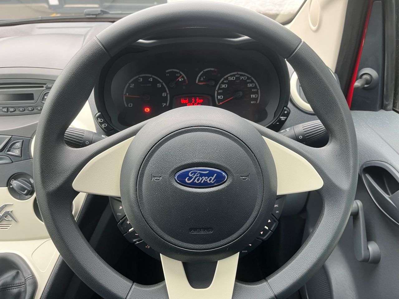 2013 FORD KA 2013 FORD KA