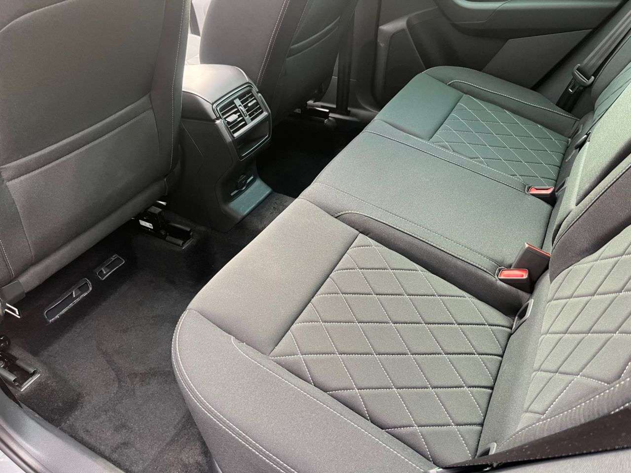 2024 SKODA KAROQ 2024 SKODA KAROQ