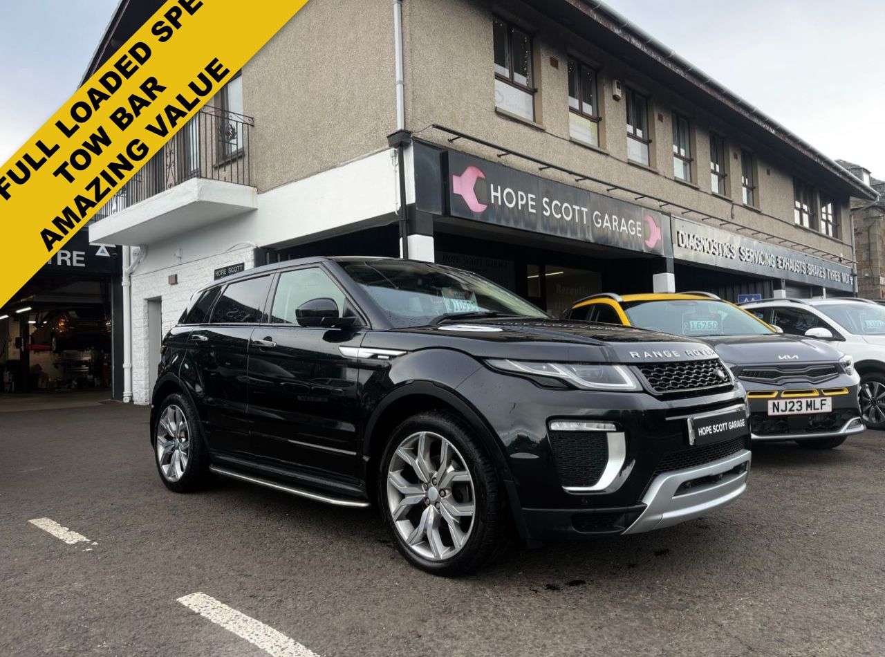 A 2017 LAND ROVER RANGE ROVER EVOQUE 2.0 TD4 Autobiography SUV 5dr Diesel Auto 4WD Euro 6 (s/s) (180 ps) ***TOP A 2017 LAND ROVER RANGE ROVER EVOQUE 2.0 TD4 Autobiography SUV 5dr Diesel Auto 4WD Euro 6 (s/s) (180 ps) ***TOP