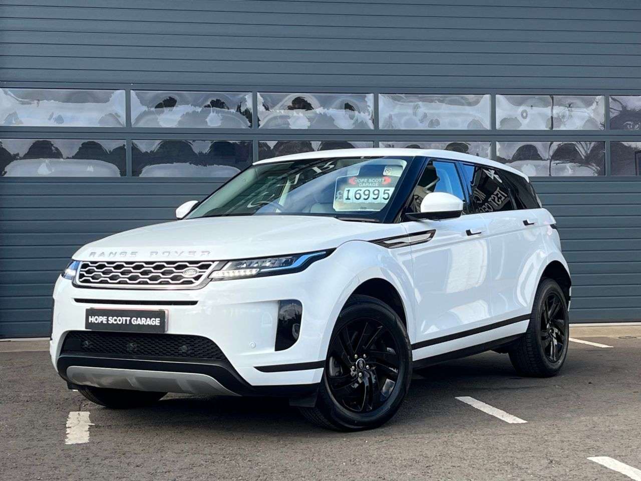 A 2022 LAND ROVER RANGE ROVER EVOQUE 2.0 D165 S SUV 5dr Diesel Manual FWD Euro 6 (s/s) (163 ps) ***REVERSE CAMER A 2022 LAND ROVER RANGE ROVER EVOQUE 2.0 D165 S SUV 5dr Diesel Manual FWD Euro 6 (s/s) (163 ps) ***REVERSE CAMER