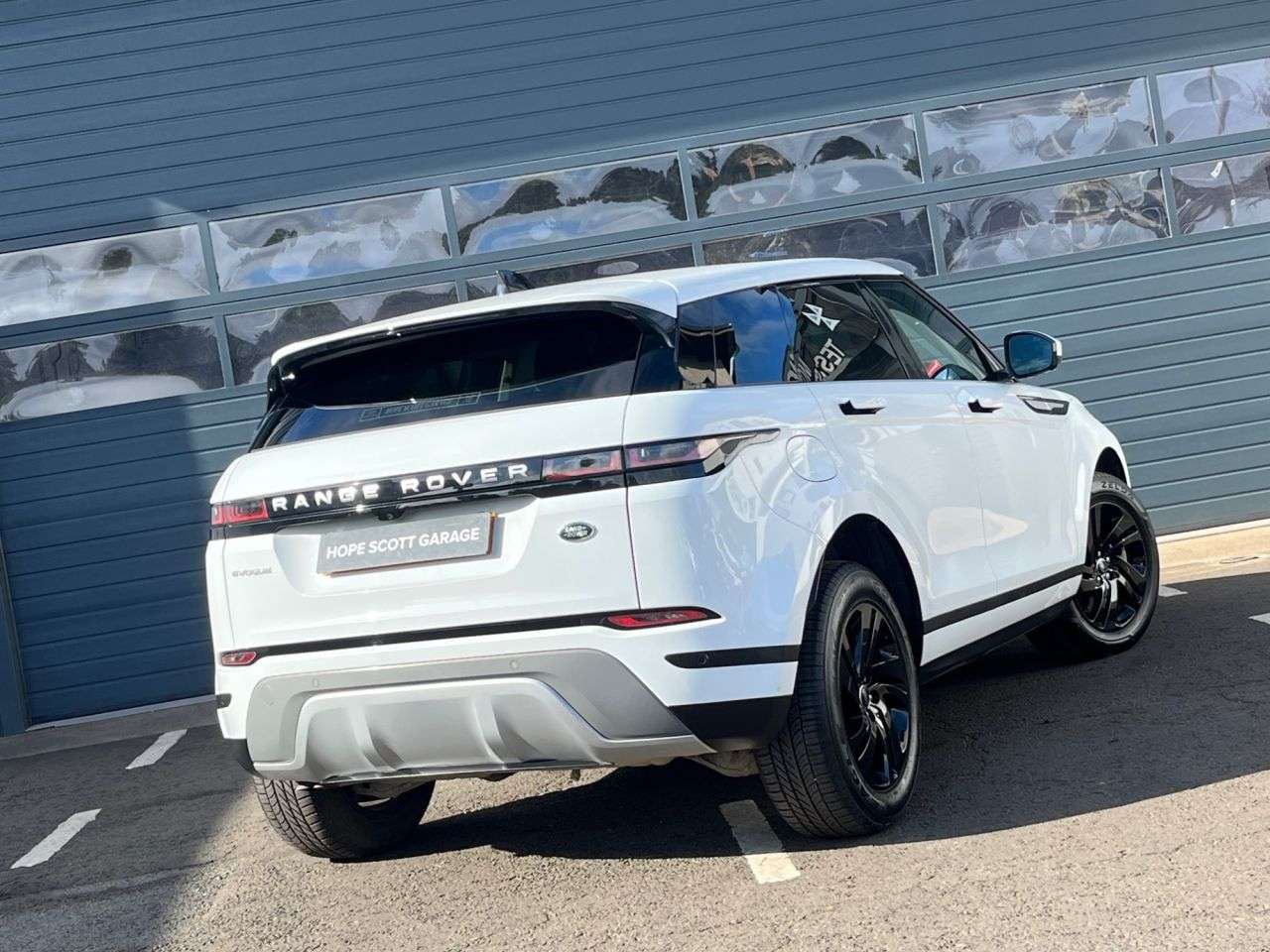 2022 LAND ROVER RANGE ROVER EVOQUE 2022 LAND ROVER RANGE ROVER EVOQUE