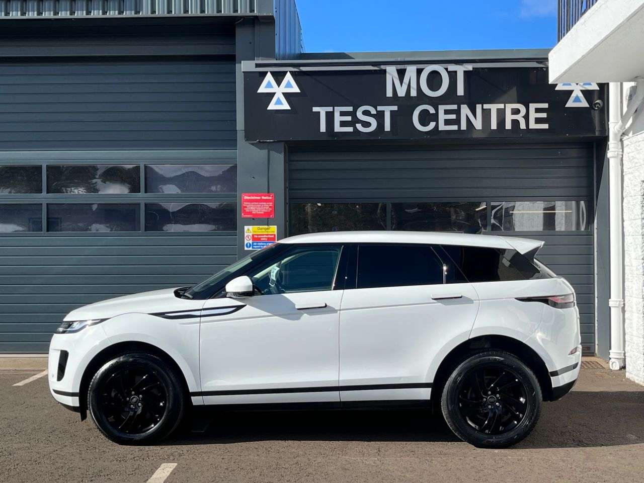 2022 LAND ROVER RANGE ROVER EVOQUE 2022 LAND ROVER RANGE ROVER EVOQUE