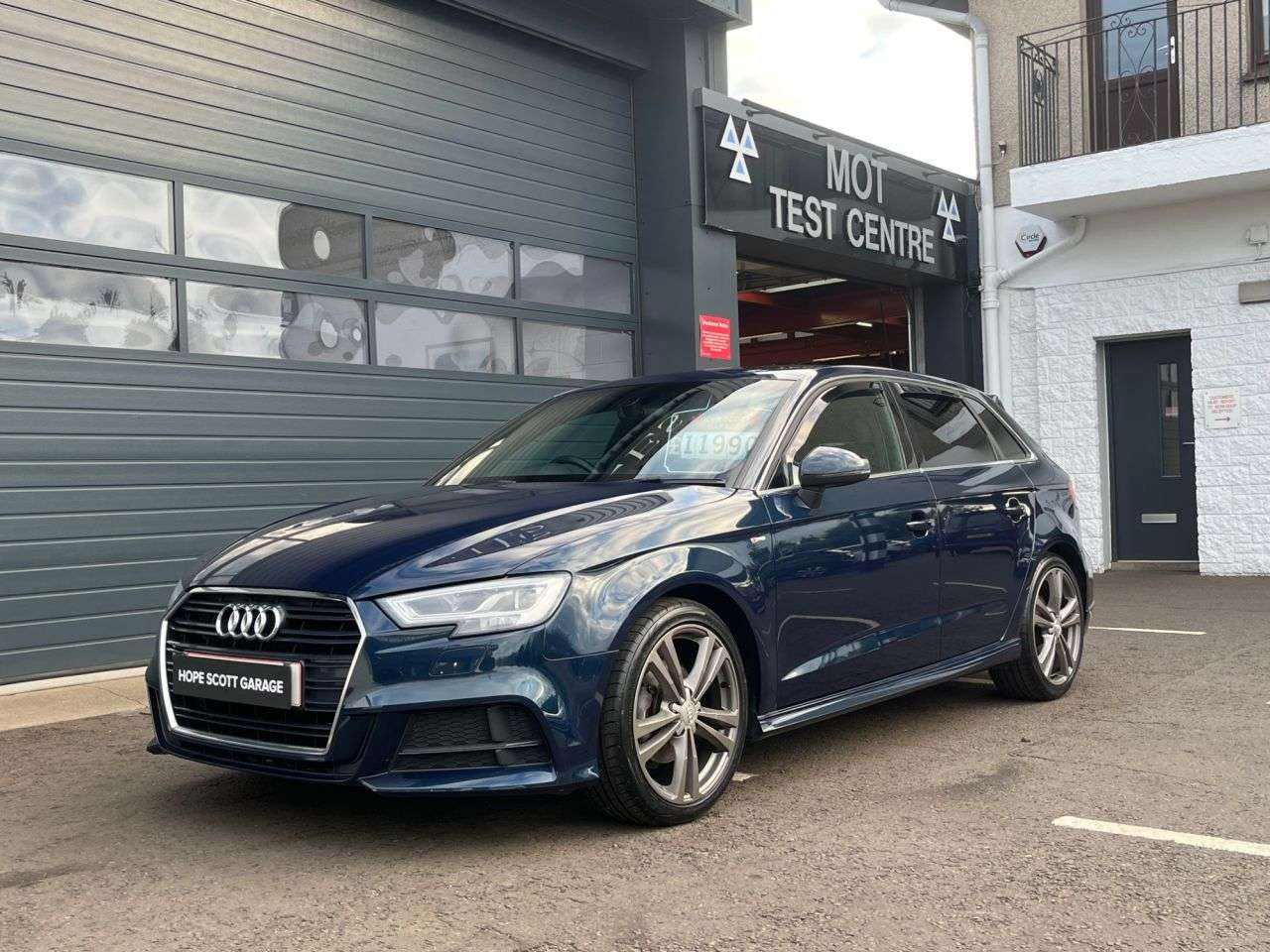 2016 AUDI A3 2016 AUDI A3