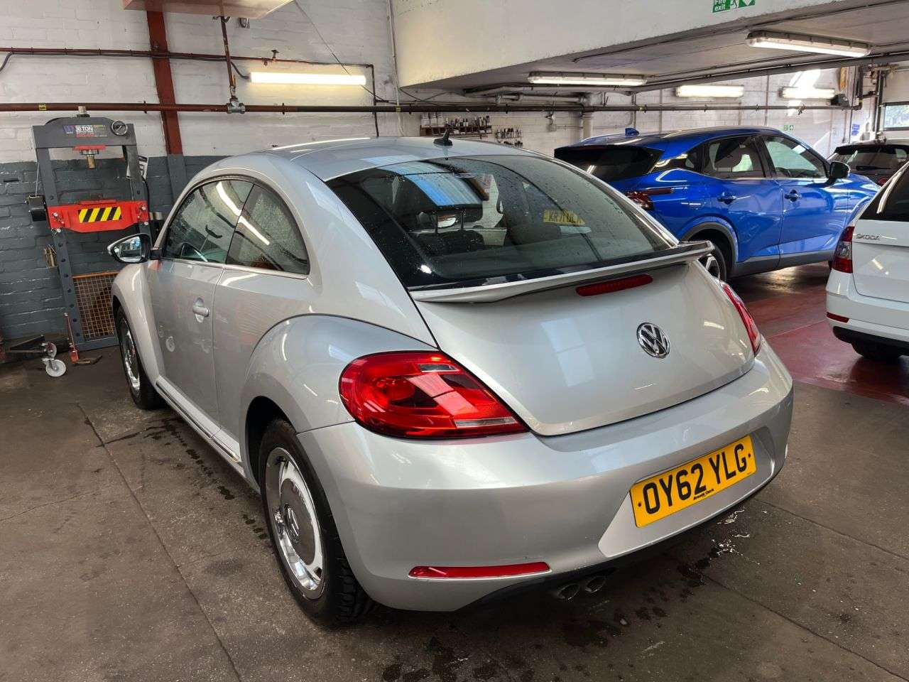 A 2012 VOLKSWAGEN BEETLE 1.4 TSI Design Hatchback 3dr Petrol Manual (160 ps) ***12 MONTHS MOT & JUST A 2012 VOLKSWAGEN BEETLE 1.4 TSI Design Hatchback 3dr Petrol Manual (160 ps) ***12 MONTHS MOT & JUST