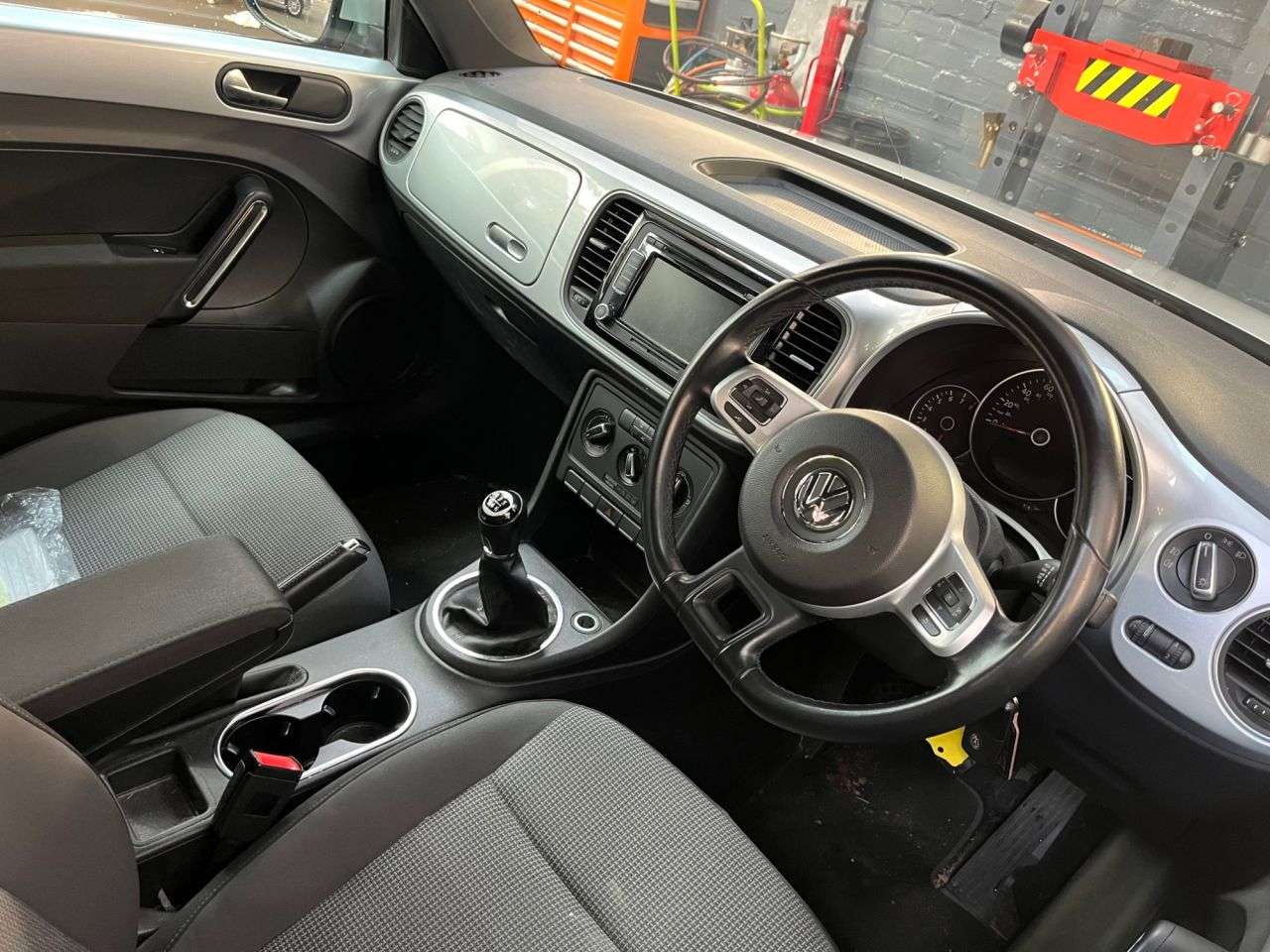 2012 VOLKSWAGEN BEETLE 2012 VOLKSWAGEN BEETLE