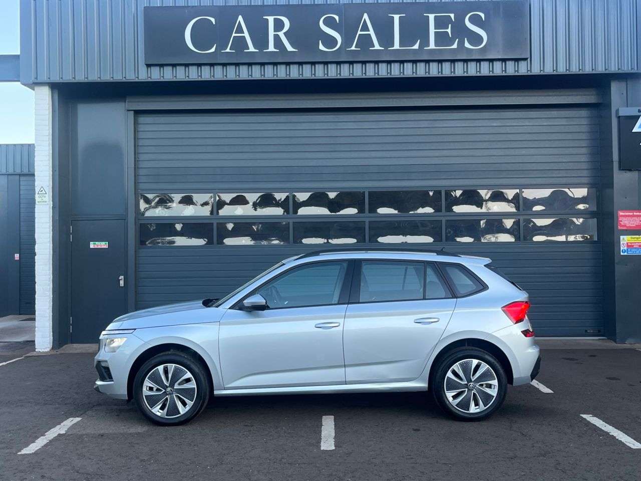 A 2025 SKODA KAMIQ 1.0 TSI SE Edition SUV 5dr Petrol DSG Euro 6 (s/s) (116 ps) ***1OWNER+CAMER A 2025 SKODA KAMIQ 1.0 TSI SE Edition SUV 5dr Petrol DSG Euro 6 (s/s) (116 ps) ***1OWNER+CAMER