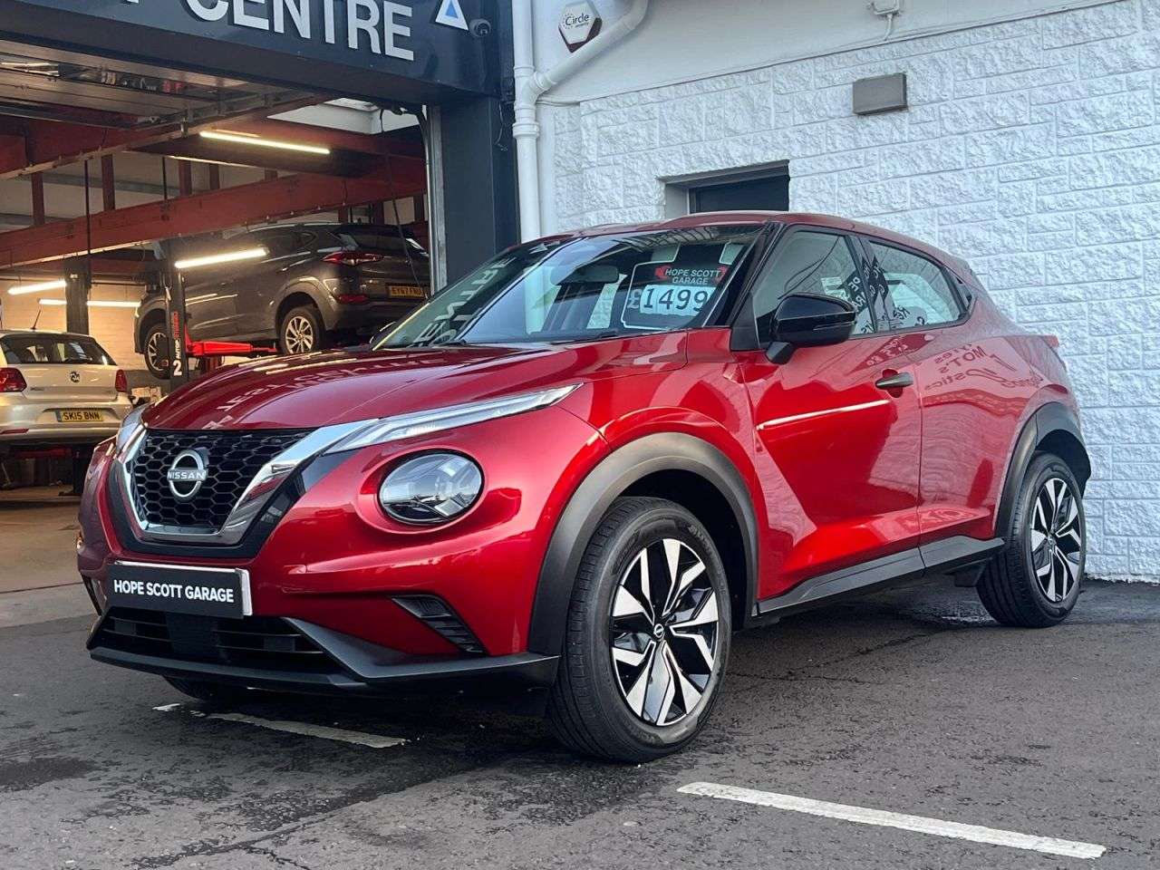 A 2025 NISSAN JUKE 1.0 DIG-T Acenta Premium SUV 5dr Petrol DCT Auto Euro 6 (s/s) (114 ps) ***1 A 2025 NISSAN JUKE 1.0 DIG-T Acenta Premium SUV 5dr Petrol DCT Auto Euro 6 (s/s) (114 ps) ***1