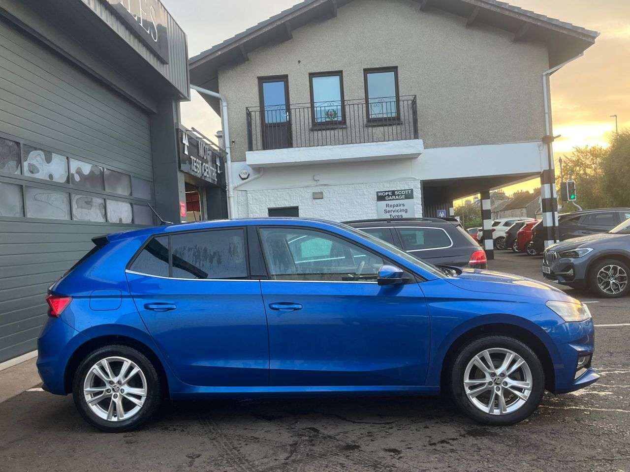 A 2024 SKODA FABIA 1.0 TSI SE L Hatchback 5dr Petrol Manual Euro 6 (s/s) (116 ps) ***ONE OWNER A 2024 SKODA FABIA 1.0 TSI SE L Hatchback 5dr Petrol Manual Euro 6 (s/s) (116 ps) ***ONE OWNER