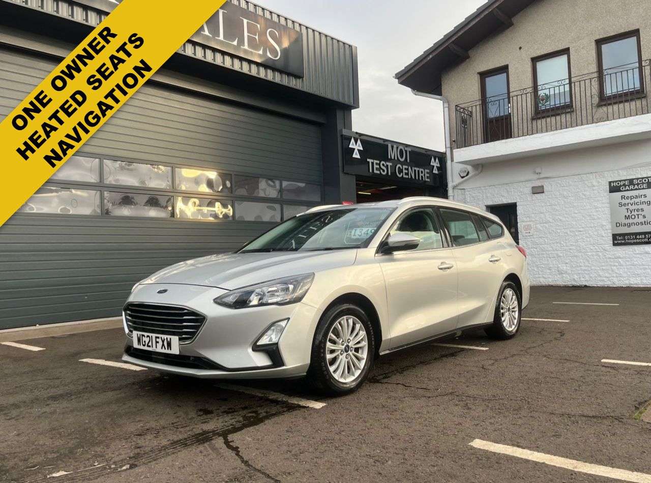 A 2021 FORD FOCUS 1.0T EcoBoost Titanium Estate 5dr Petrol Auto Euro 6 (s/s) (125 ps) ***ONE A 2021 FORD FOCUS 1.0T EcoBoost Titanium Estate 5dr Petrol Auto Euro 6 (s/s) (125 ps) ***ONE