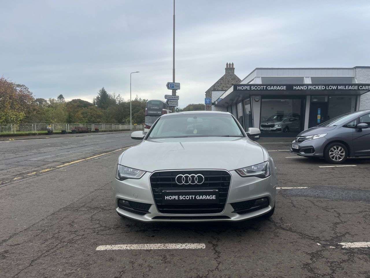 A 2016 AUDI A5 2.0 TDI SE Technik Sportback 5dr Diesel Manual Euro 6 (s/s) (190 ps) ***12 A 2016 AUDI A5 2.0 TDI SE Technik Sportback 5dr Diesel Manual Euro 6 (s/s) (190 ps) ***12