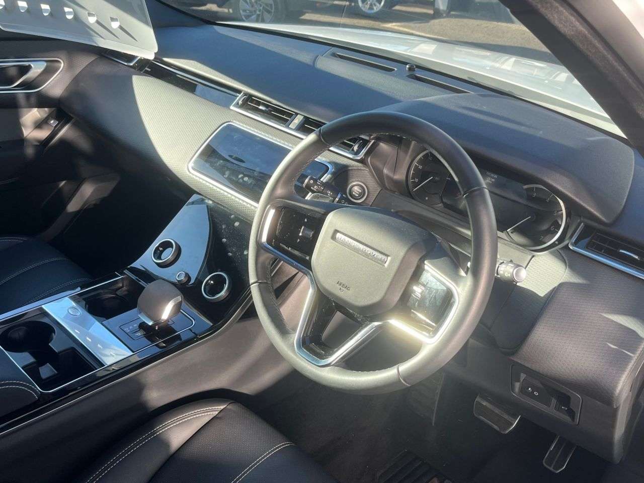 2023 LAND ROVER RANGE ROVER VELAR 2023 LAND ROVER RANGE ROVER VELAR