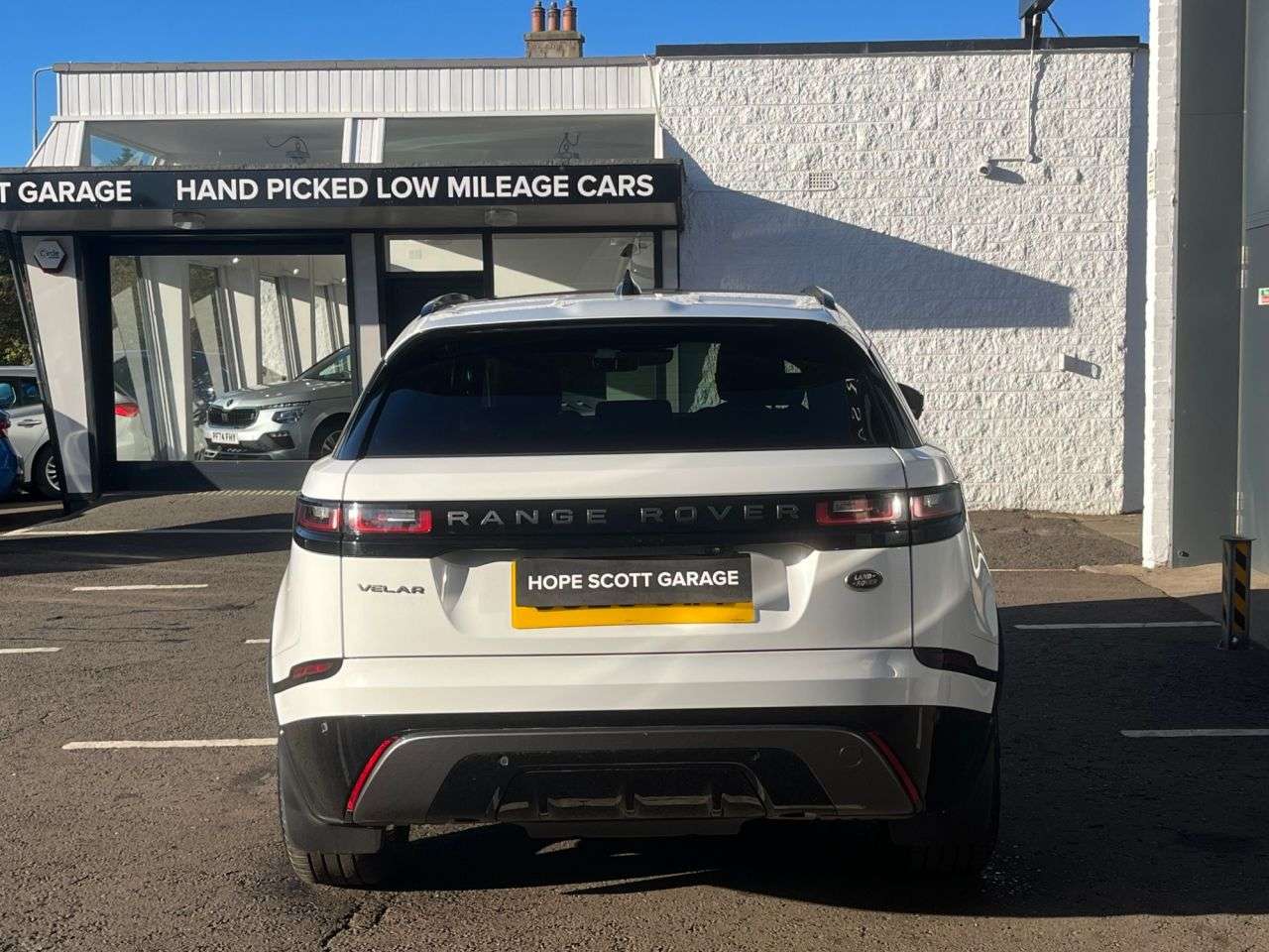 2023 LAND ROVER RANGE ROVER VELAR 2023 LAND ROVER RANGE ROVER VELAR