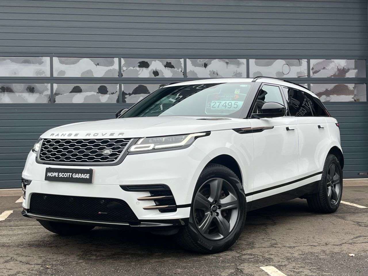 A 2023 LAND ROVER RANGE ROVER VELAR 2.0 P250 R-Dynamic S SUV 5dr Petrol Auto 4WD Euro 6 (s/s) (249 ps) ***ONE O A 2023 LAND ROVER RANGE ROVER VELAR 2.0 P250 R-Dynamic S SUV 5dr Petrol Auto 4WD Euro 6 (s/s) (249 ps) ***ONE O