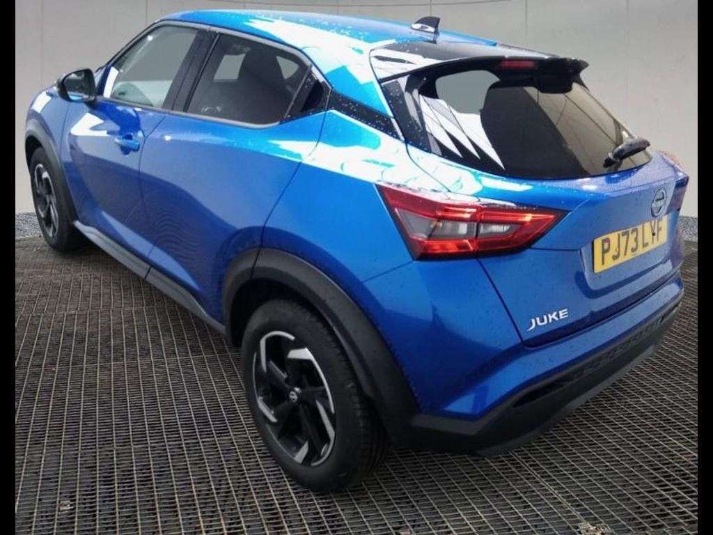 A 2023 NISSAN JUKE 1.0 DIG-T N-Connecta SUV 5dr Petrol Manual Euro 6 (s/s) (114 ps) ***1OWNER+ A 2023 NISSAN JUKE 1.0 DIG-T N-Connecta SUV 5dr Petrol Manual Euro 6 (s/s) (114 ps) ***1OWNER+