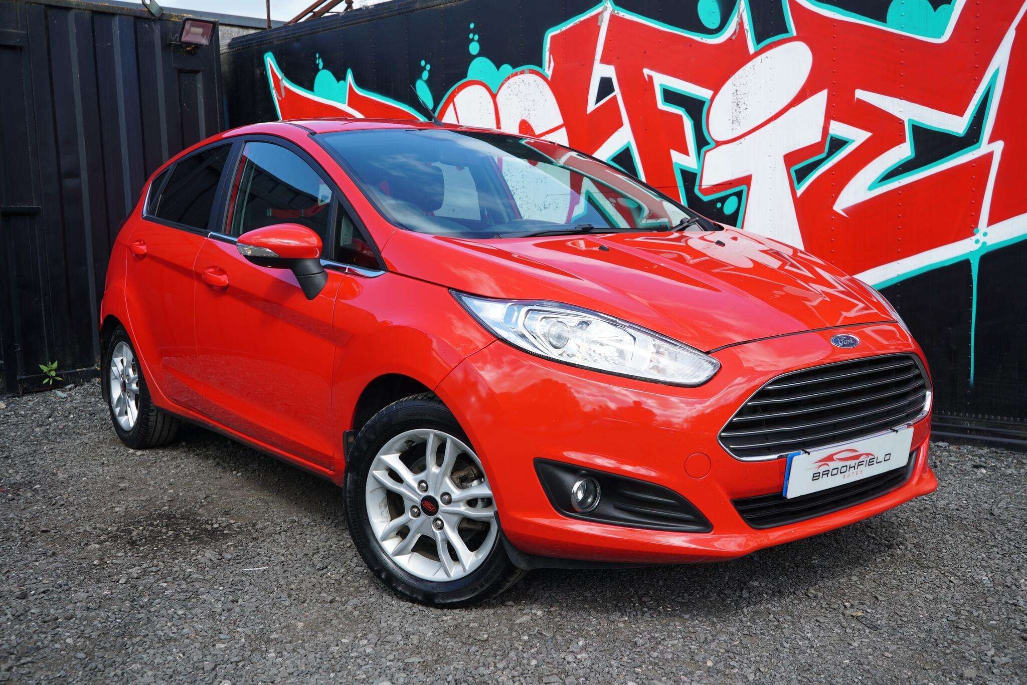 A 2015 FORD FIESTA 1.0T EcoBoost Zetec Hatchback 5dr Petrol Manual Euro 5 (s/s) (100 ps) A 2015 FORD FIESTA 1.0T EcoBoost Zetec Hatchback 5dr Petrol Manual Euro 5 (s/s) (100 ps)