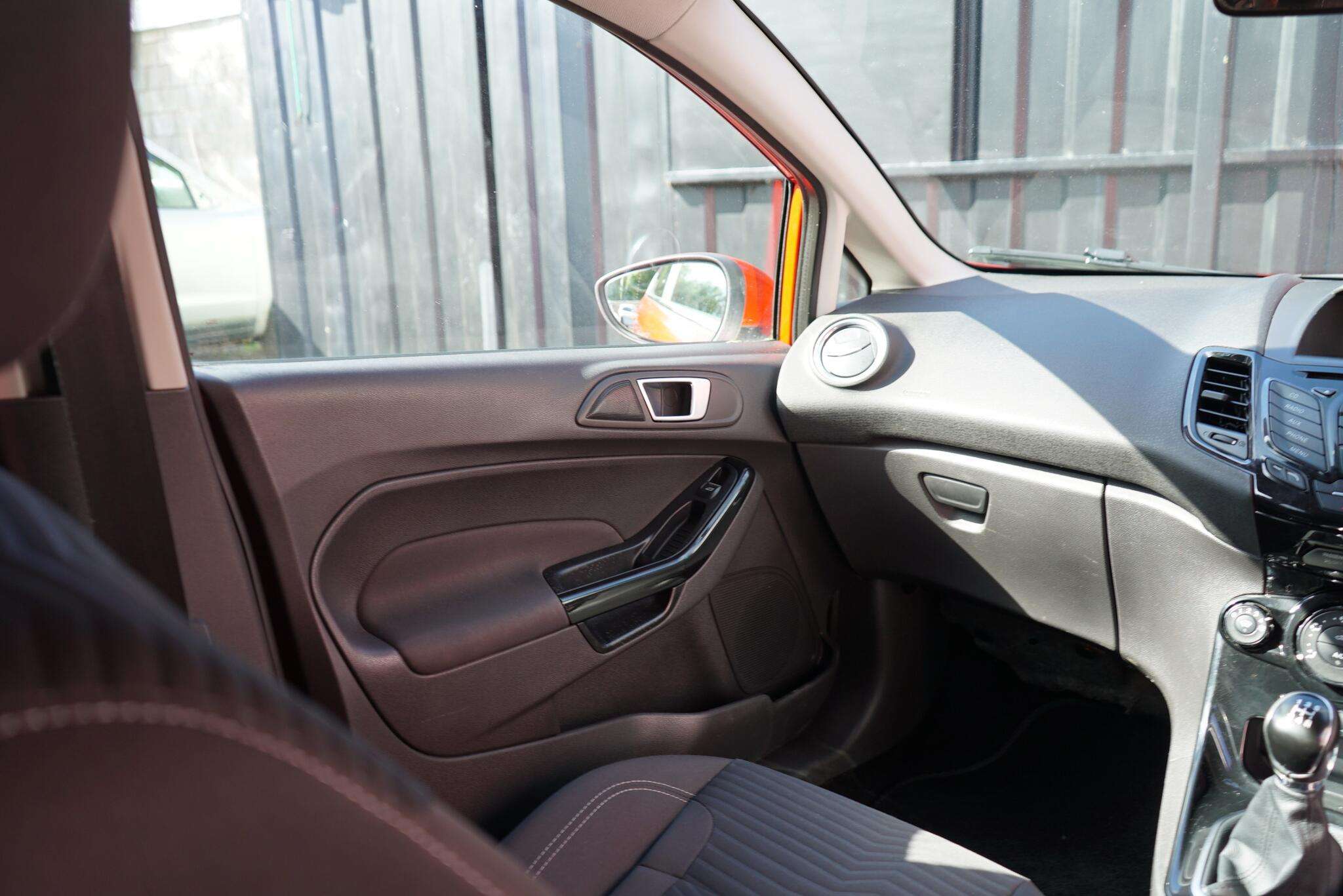 2015 FORD FIESTA 2015 FORD FIESTA