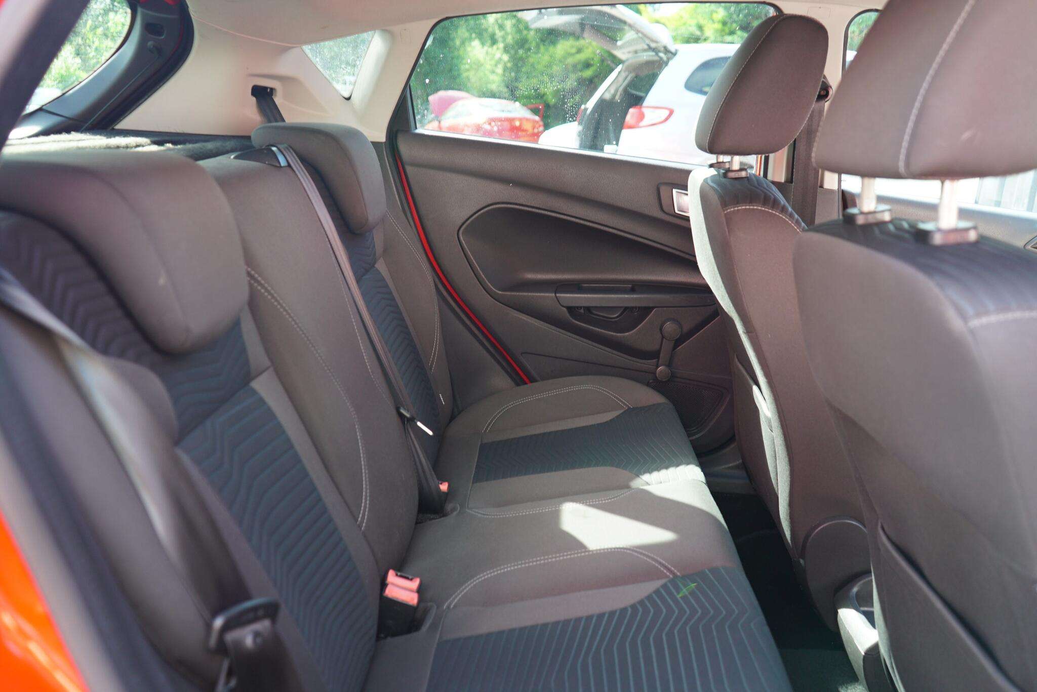 2015 FORD FIESTA 2015 FORD FIESTA