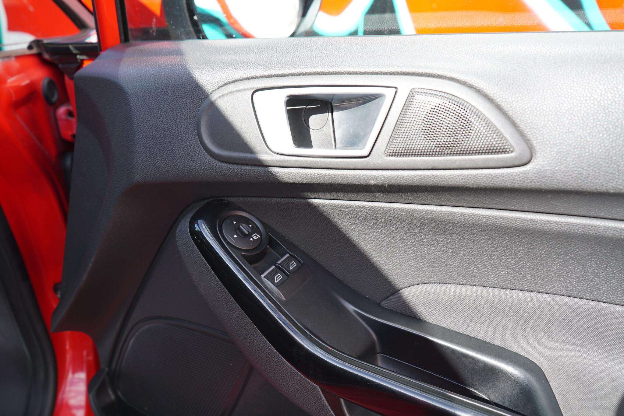 2015 FORD FIESTA 2015 FORD FIESTA