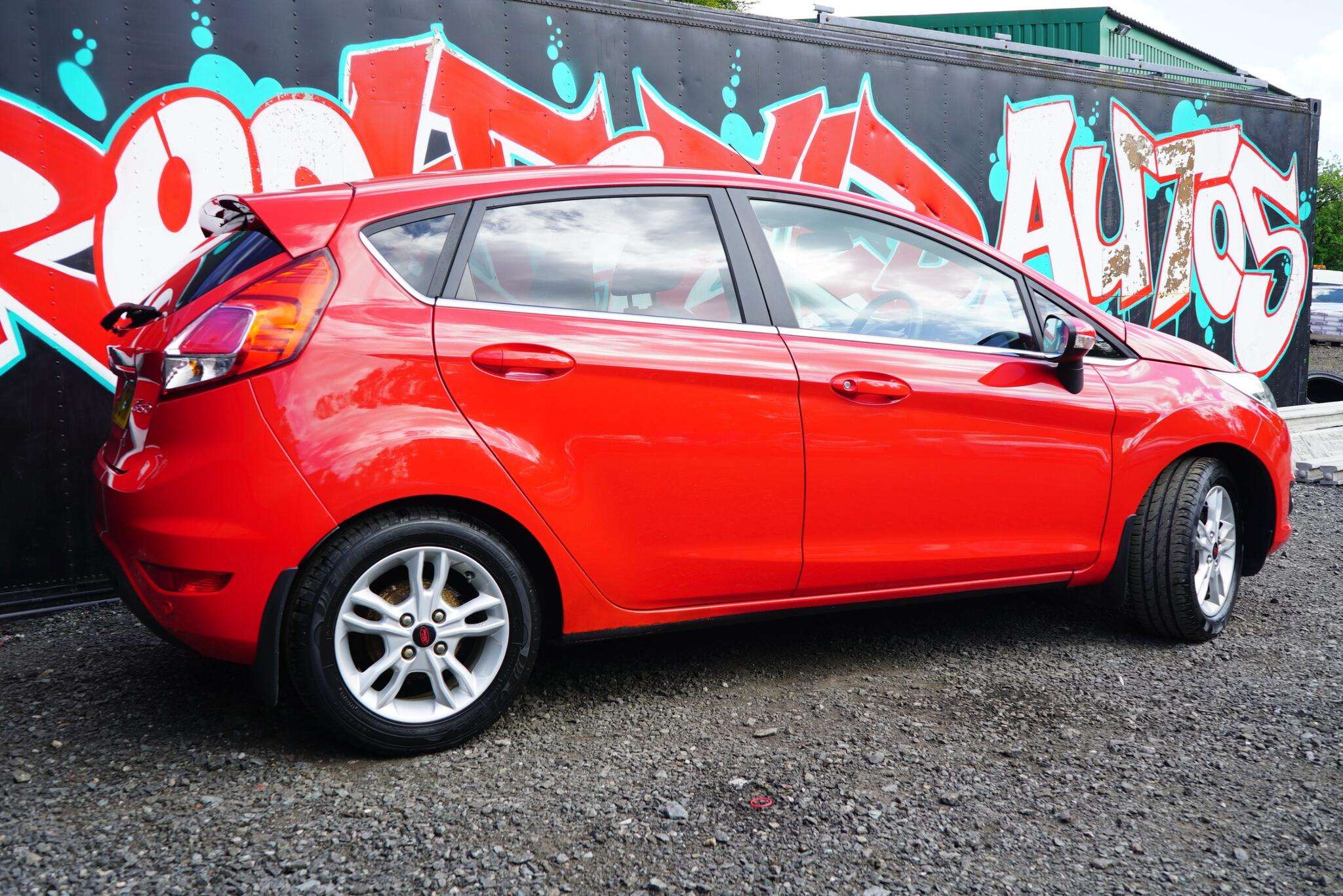 2015 FORD FIESTA 2015 FORD FIESTA