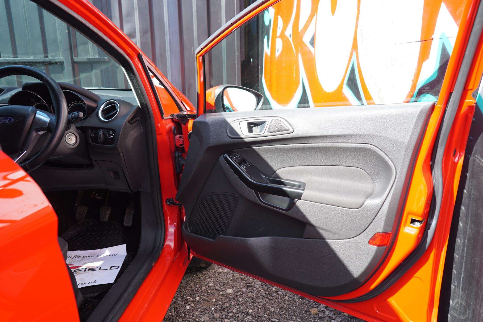 2015 FORD FIESTA 2015 FORD FIESTA