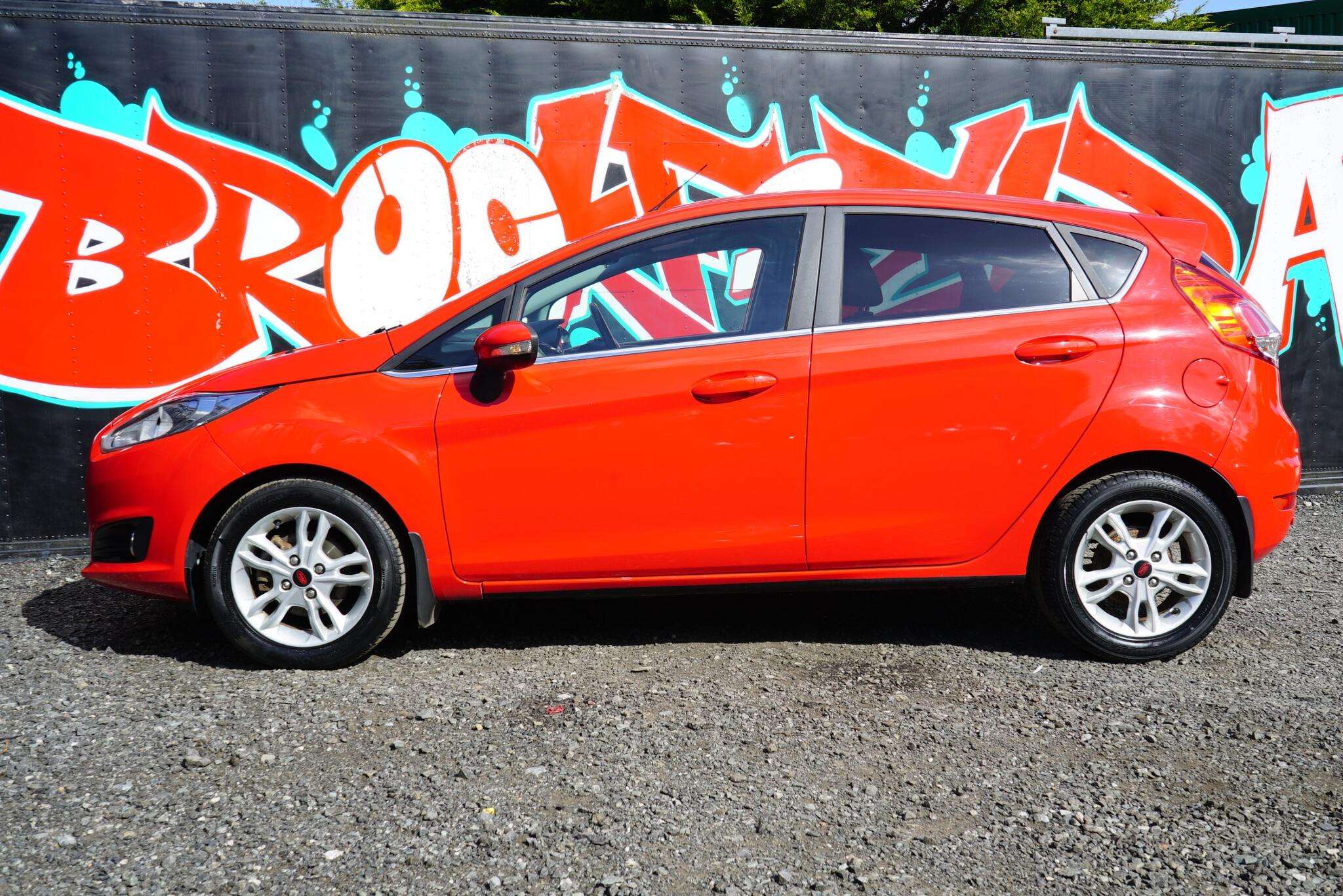 2015 FORD FIESTA 2015 FORD FIESTA