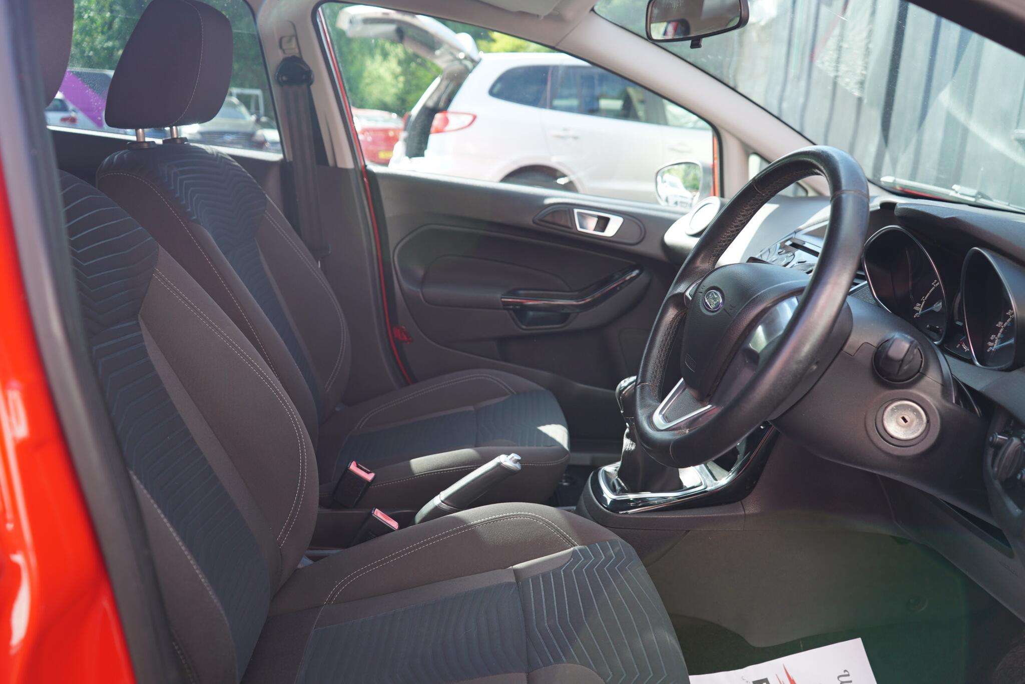 2015 FORD FIESTA 2015 FORD FIESTA