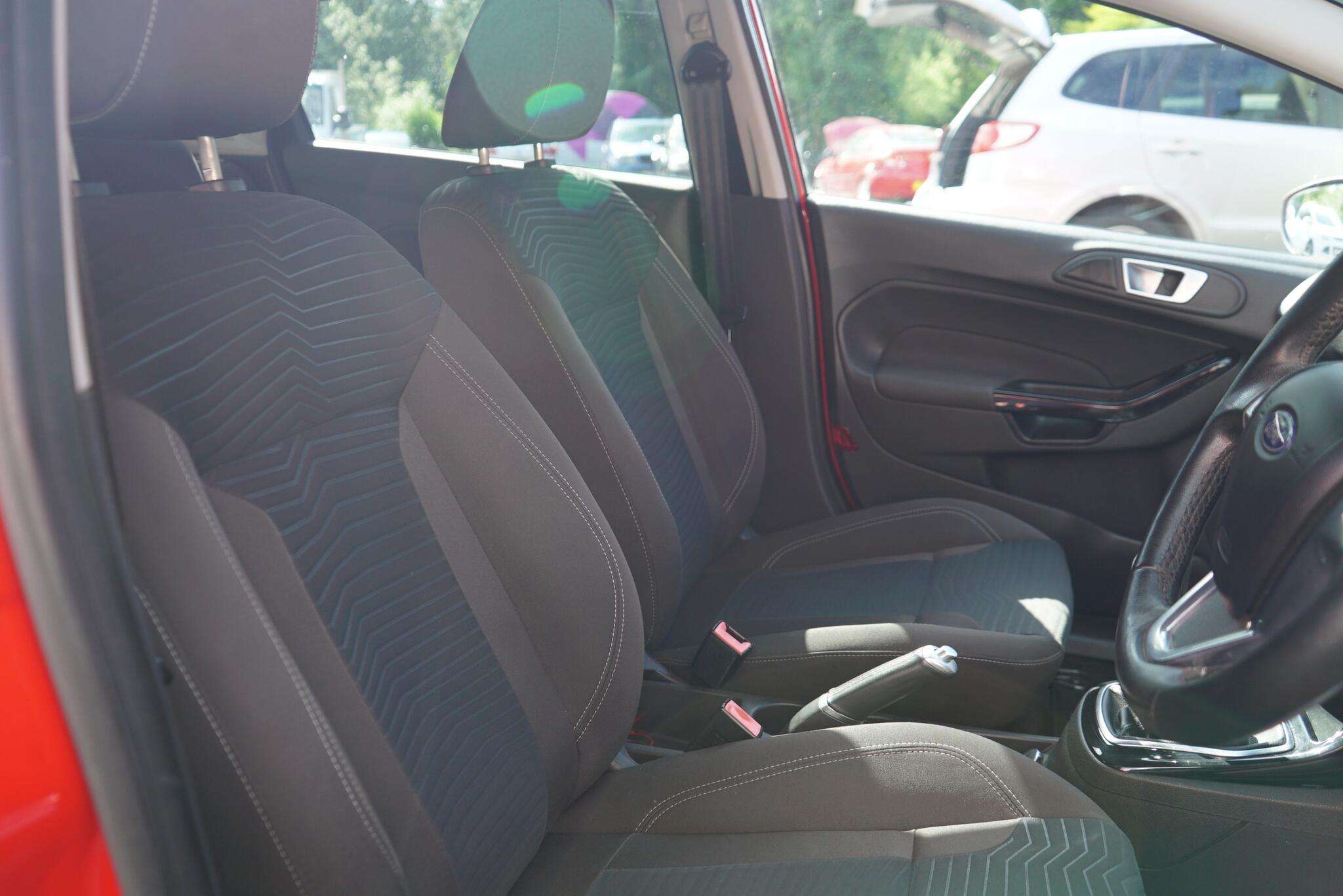 2015 FORD FIESTA 2015 FORD FIESTA