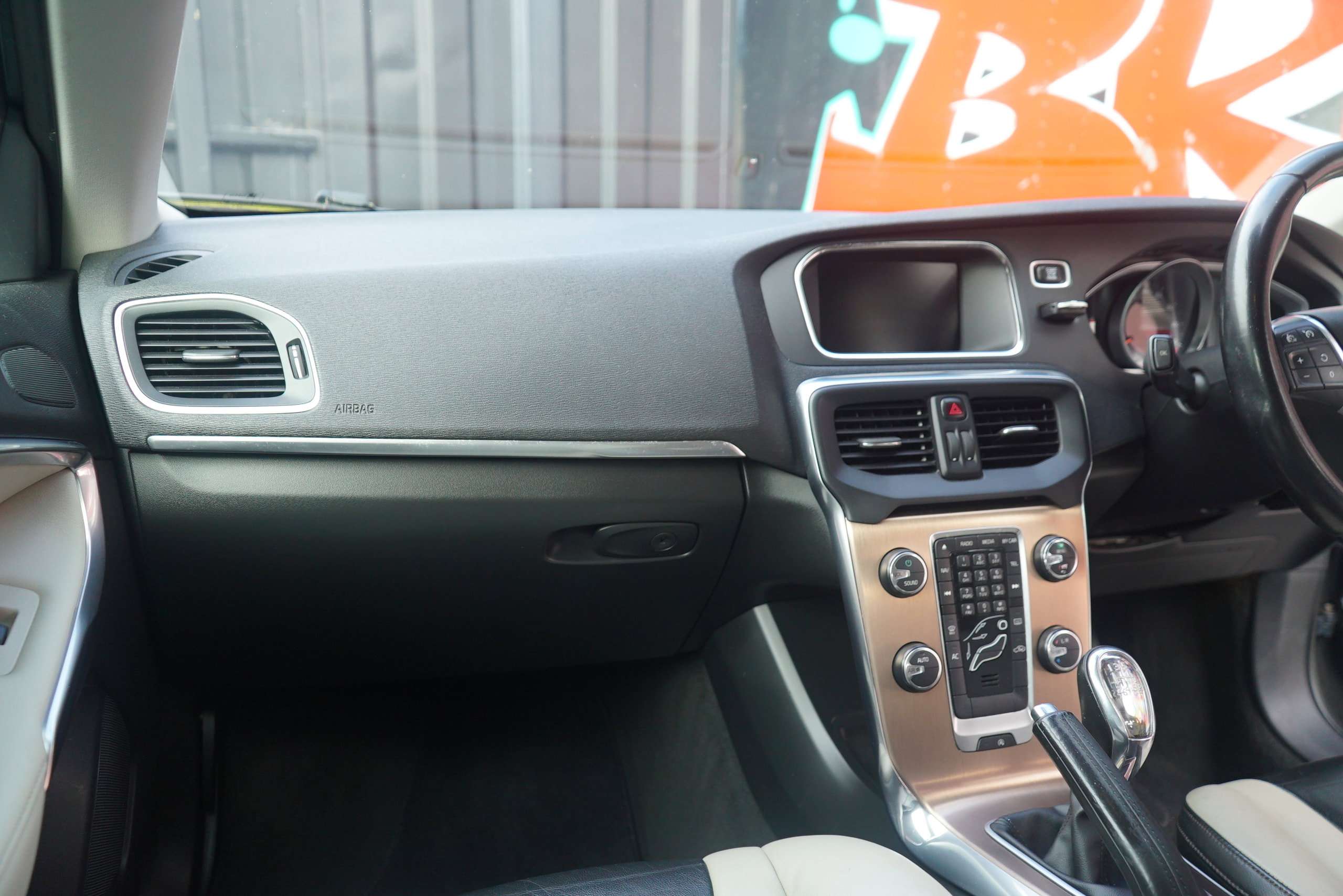 2013 VOLVO V40 CROSS COUNTRY 2013 VOLVO V40 CROSS COUNTRY
