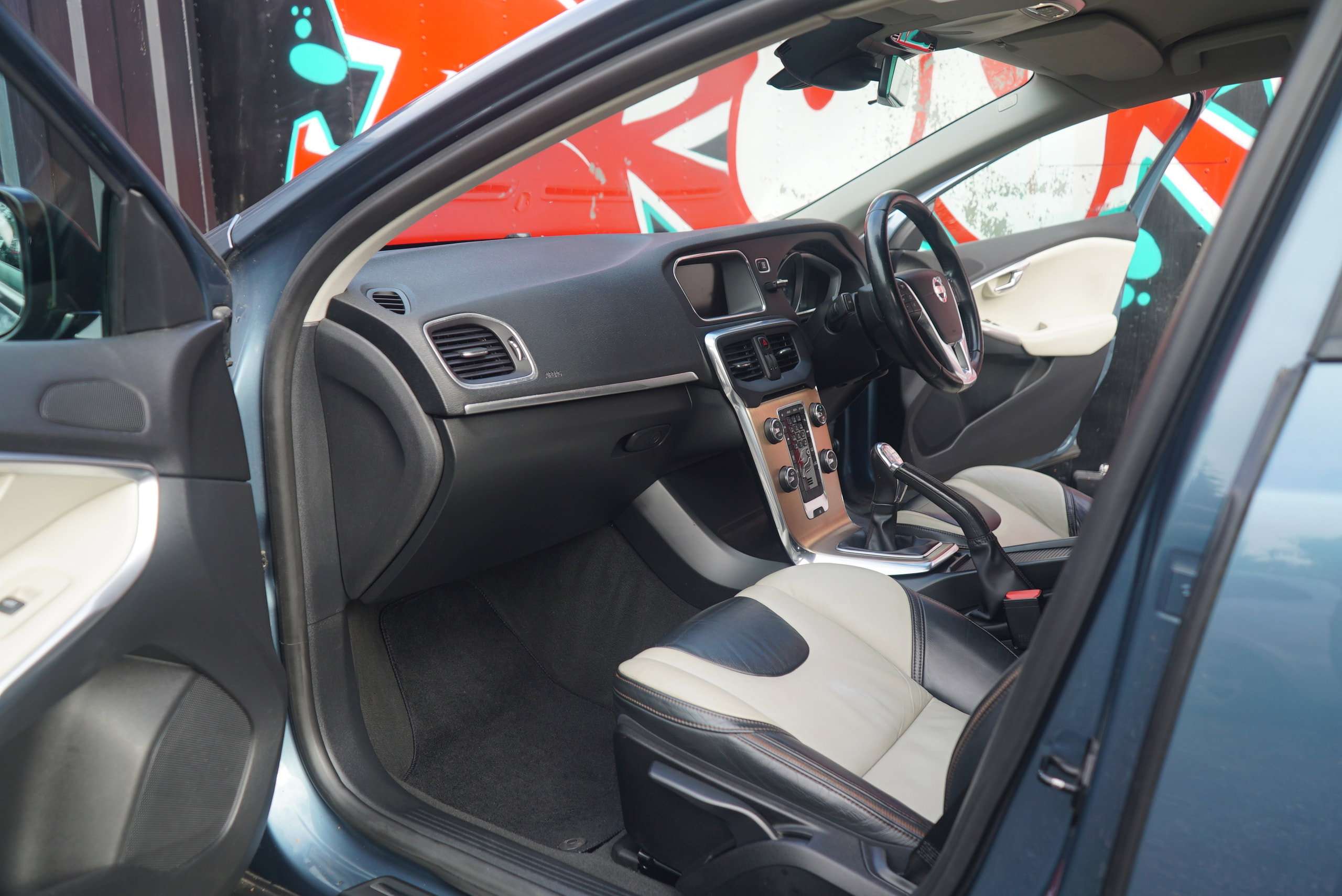 2013 VOLVO V40 CROSS COUNTRY 2013 VOLVO V40 CROSS COUNTRY