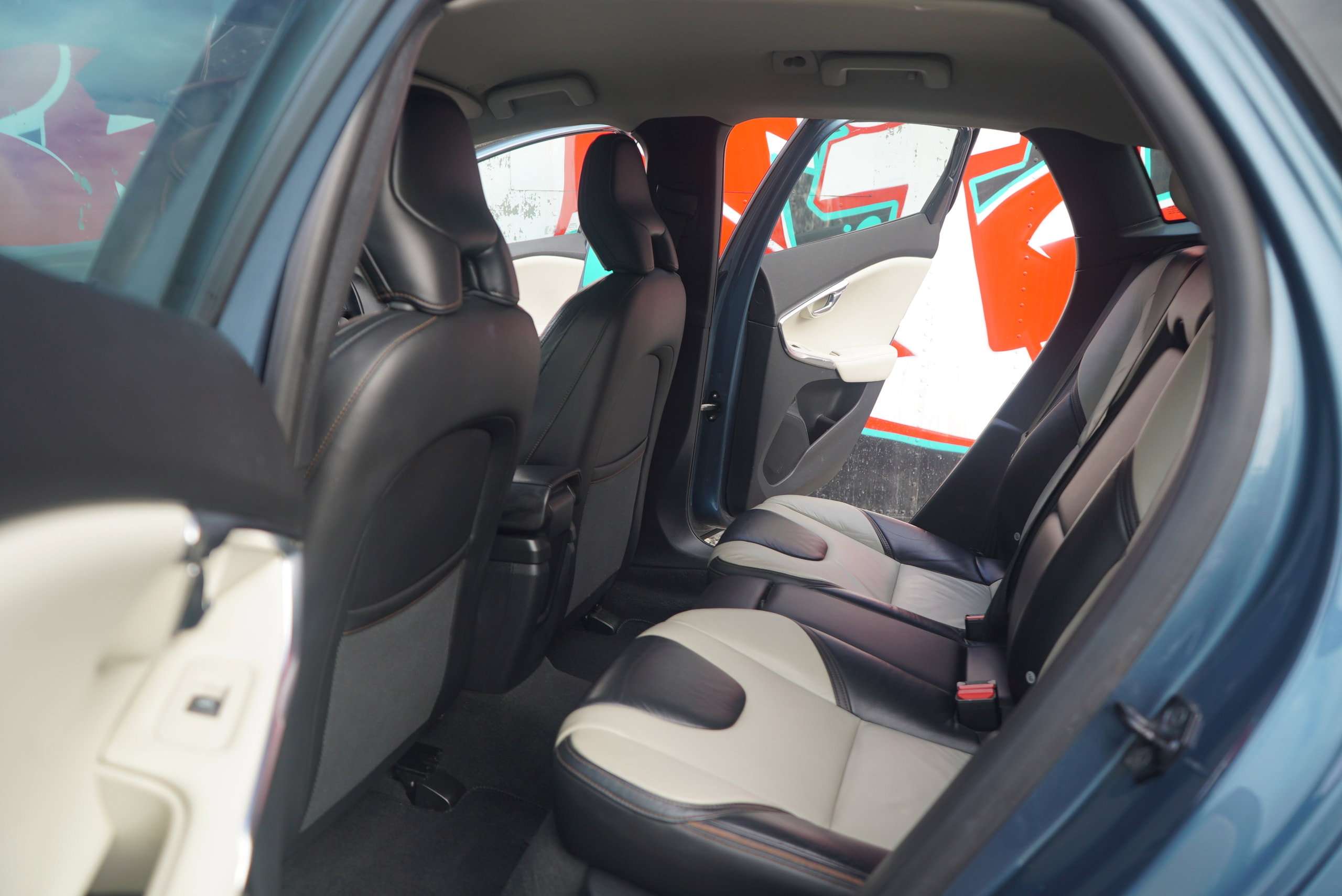 2013 VOLVO V40 CROSS COUNTRY 2013 VOLVO V40 CROSS COUNTRY