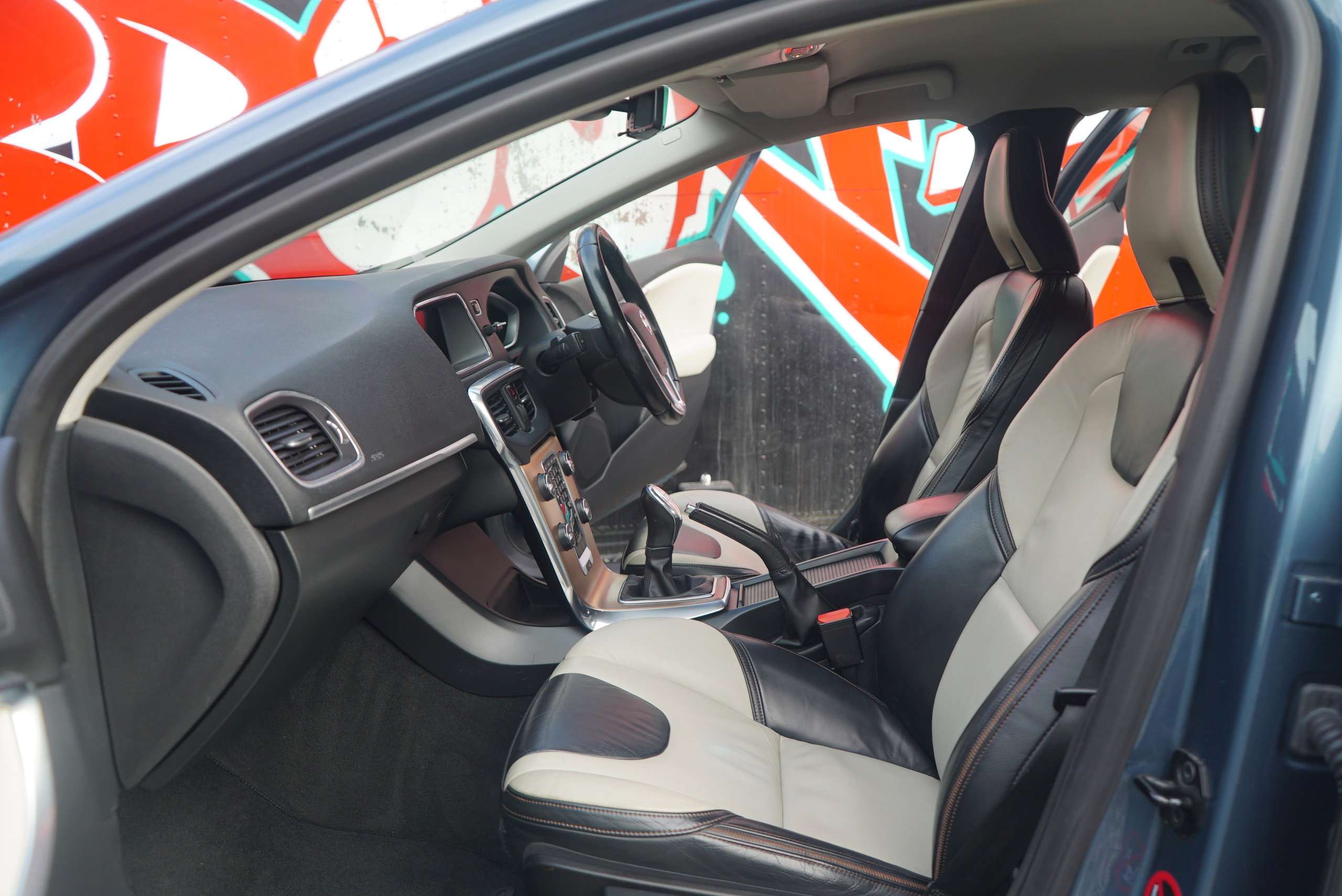 2013 VOLVO V40 CROSS COUNTRY 2013 VOLVO V40 CROSS COUNTRY