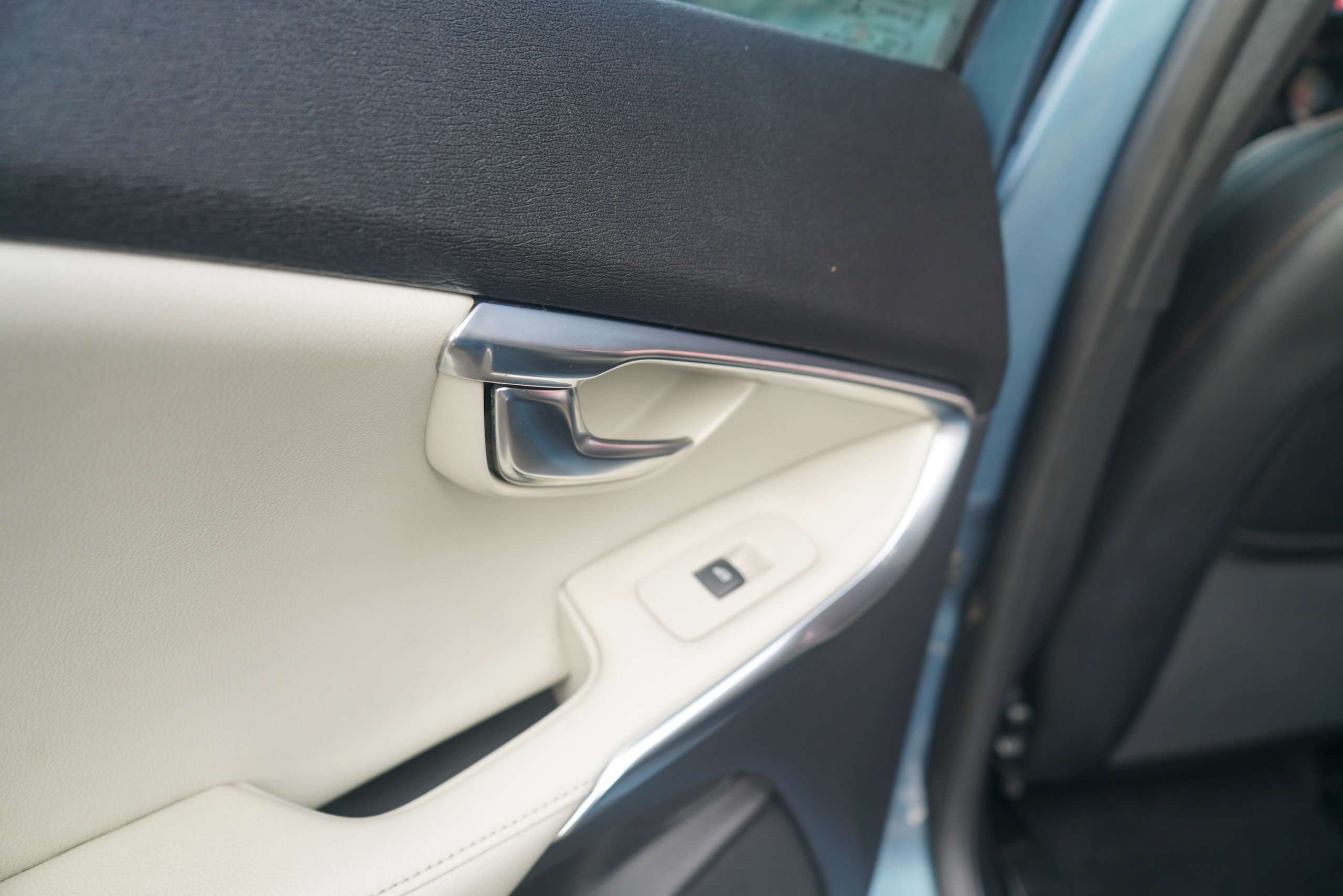 2013 VOLVO V40 CROSS COUNTRY 2013 VOLVO V40 CROSS COUNTRY