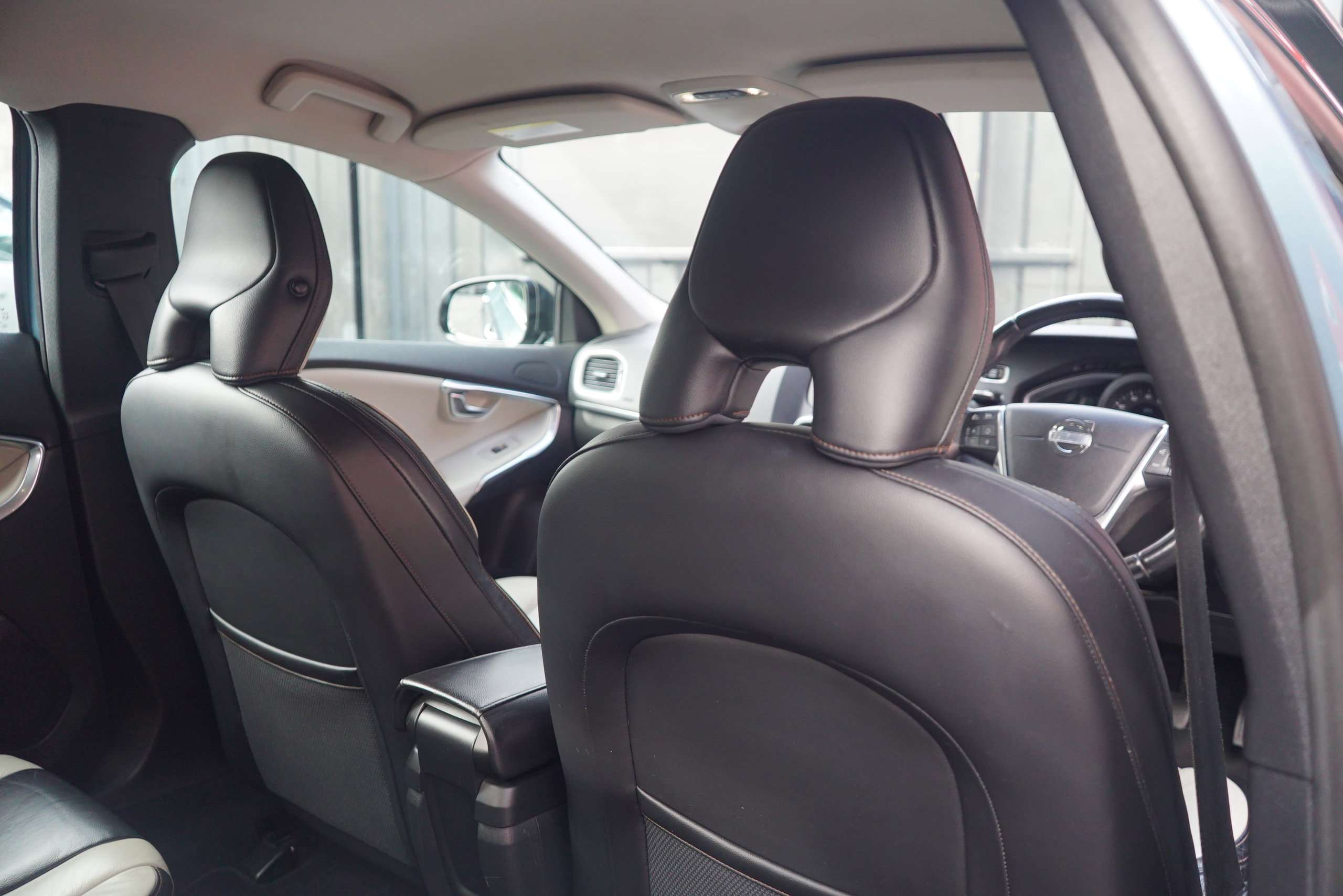 2013 VOLVO V40 CROSS COUNTRY 2013 VOLVO V40 CROSS COUNTRY