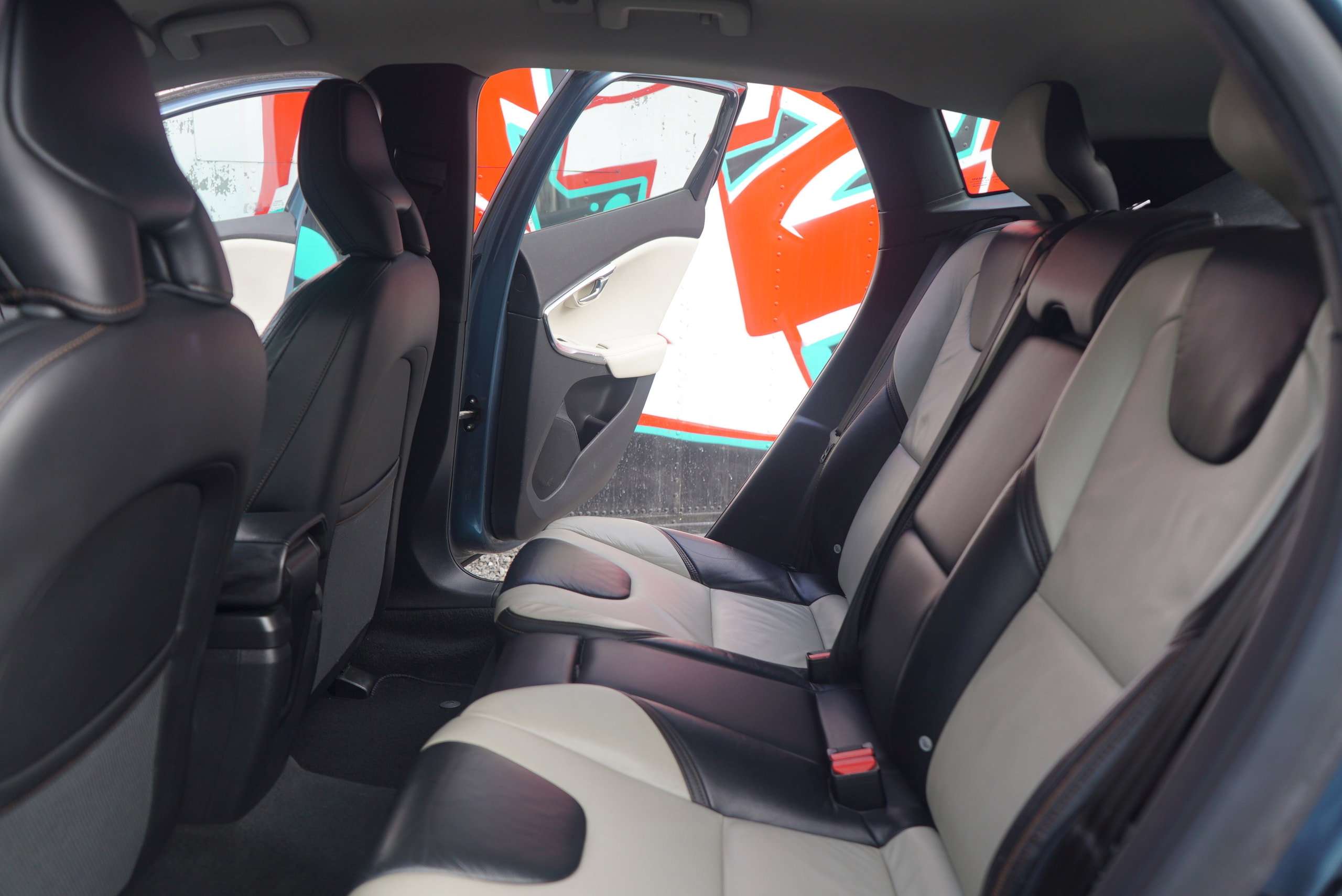 2013 VOLVO V40 CROSS COUNTRY 2013 VOLVO V40 CROSS COUNTRY
